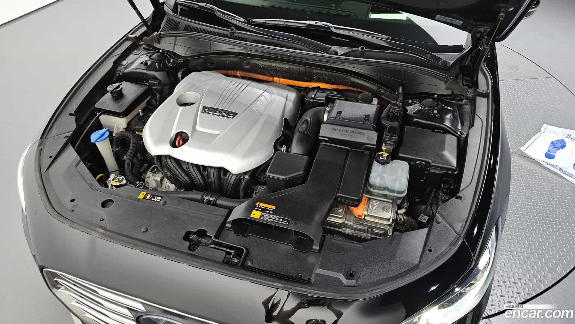 Grandeur Hyundai 2018.2-OUTER-006