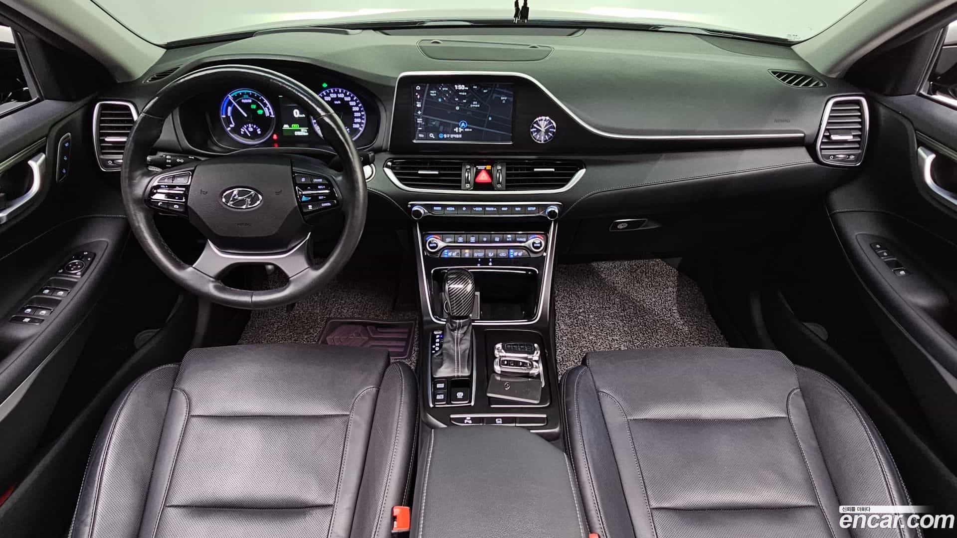 Grandeur Hyundai 2018.2-INNER-007