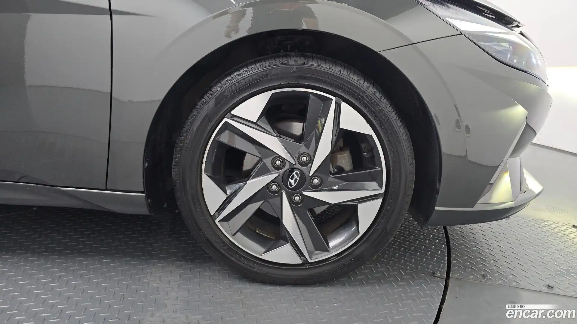 AVANTE Hyundai 2021.3-OPTION-041