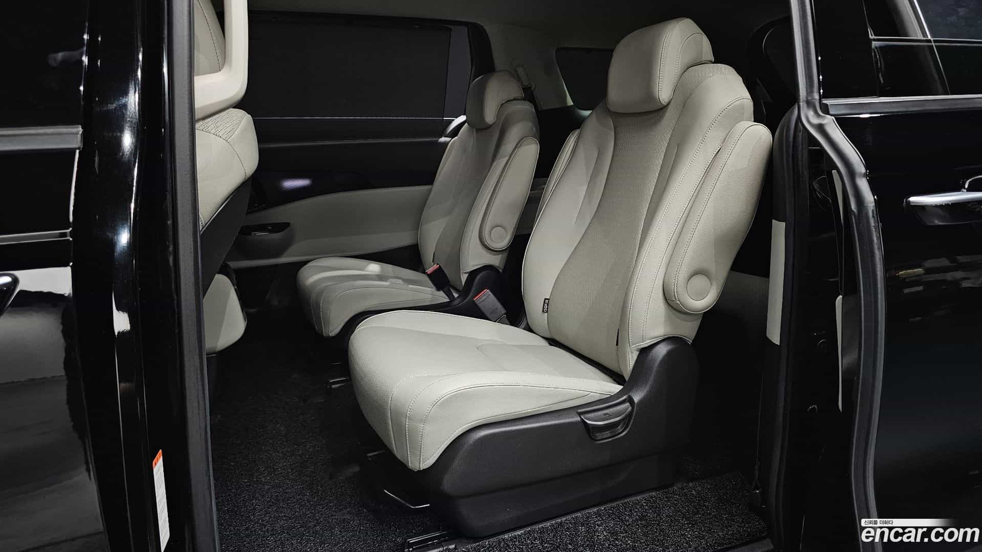 Canival Kia 2020.10-OPTION-015