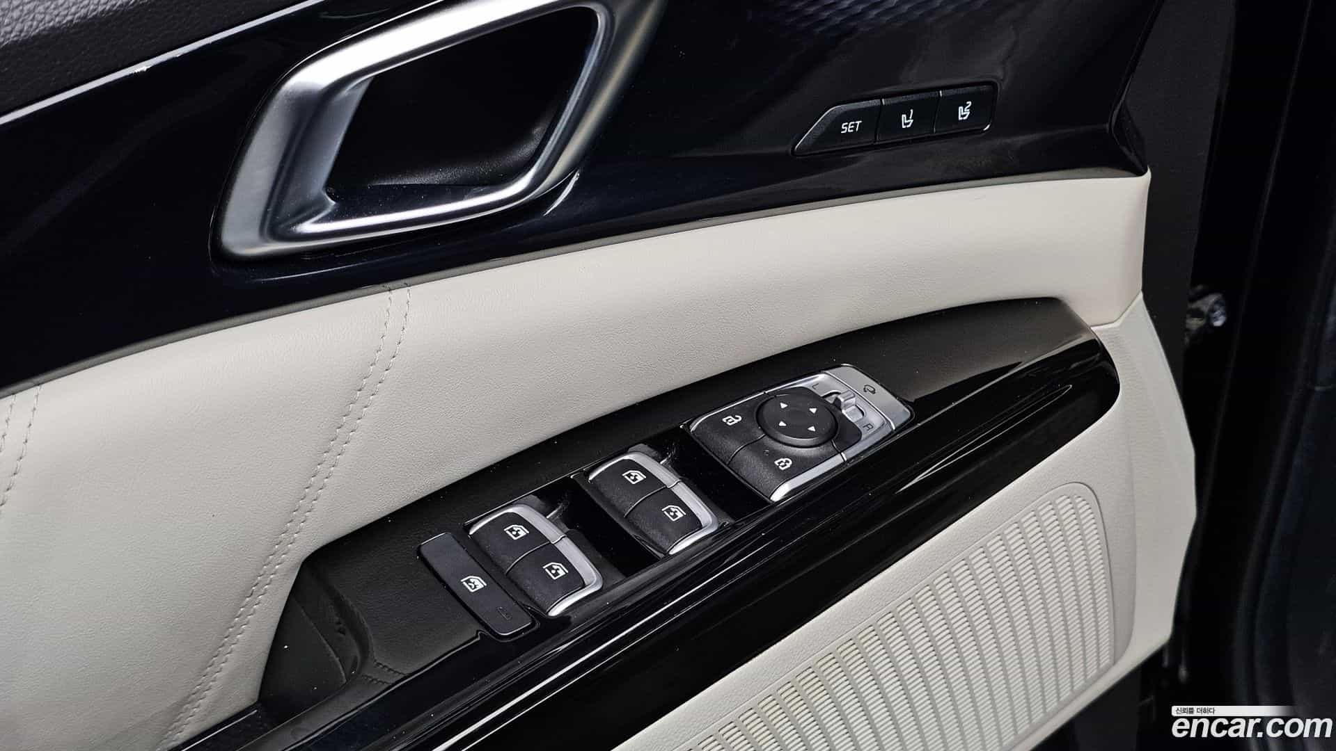 Canival Kia 2020.10-OPTION-024