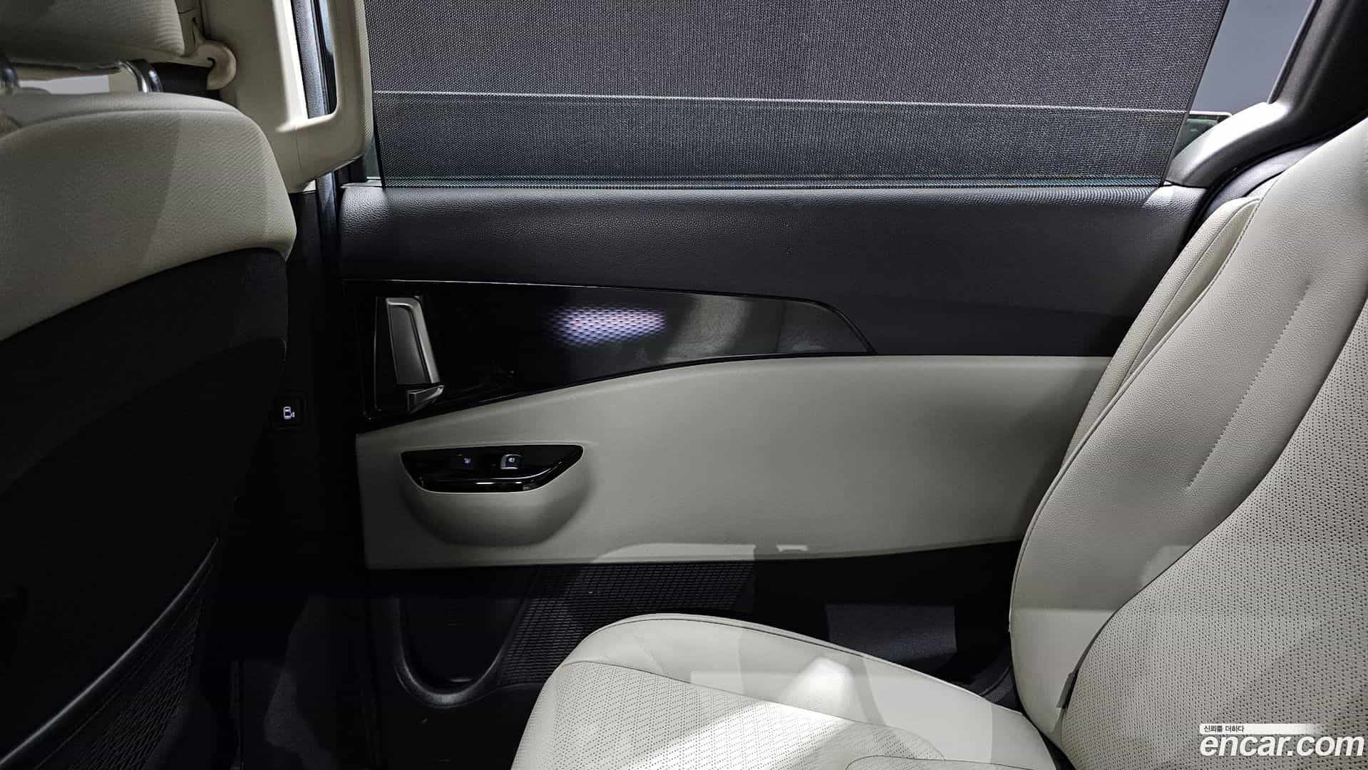 Canival Kia 2020.10-INNER-035