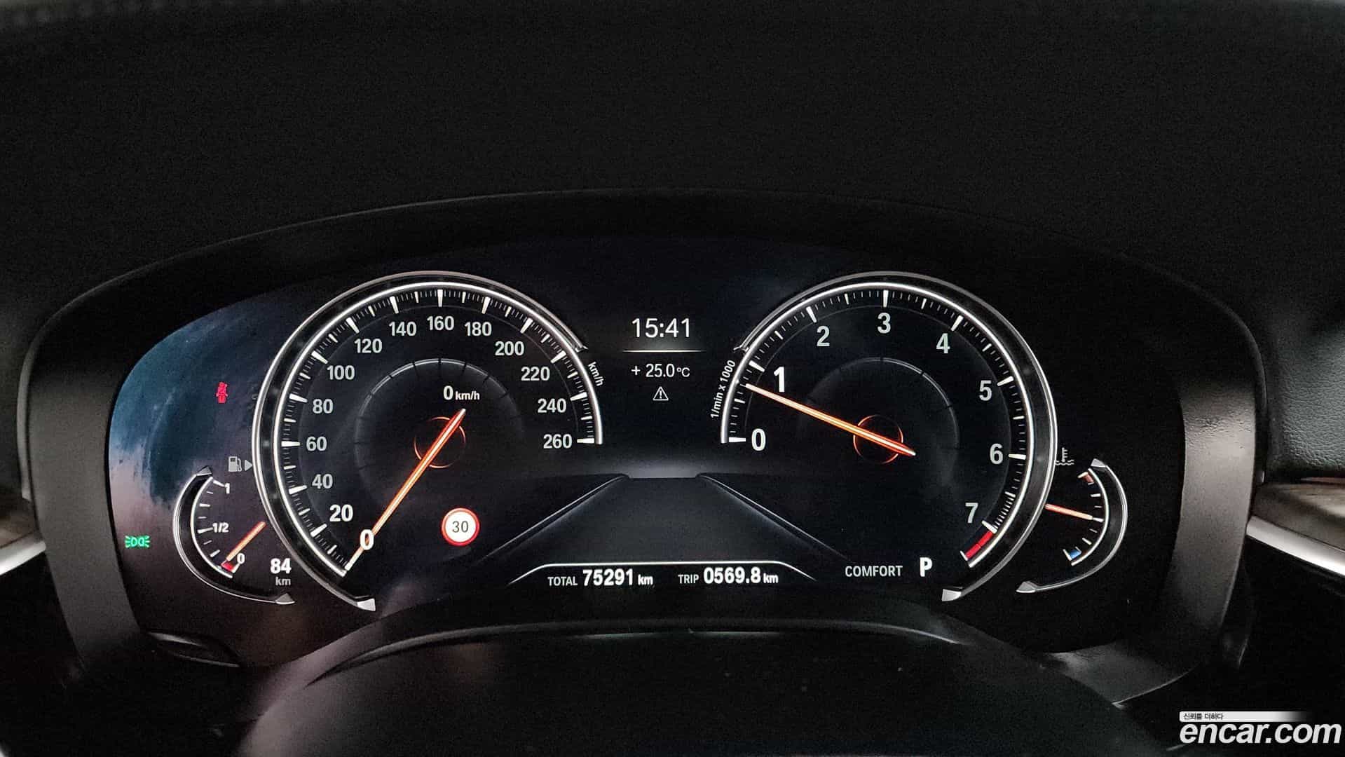 5-Series BMW 2018.3-INNER-008