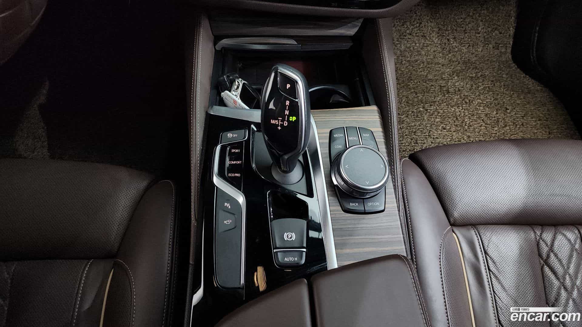 5-Series BMW 2018.3-INNER-009
