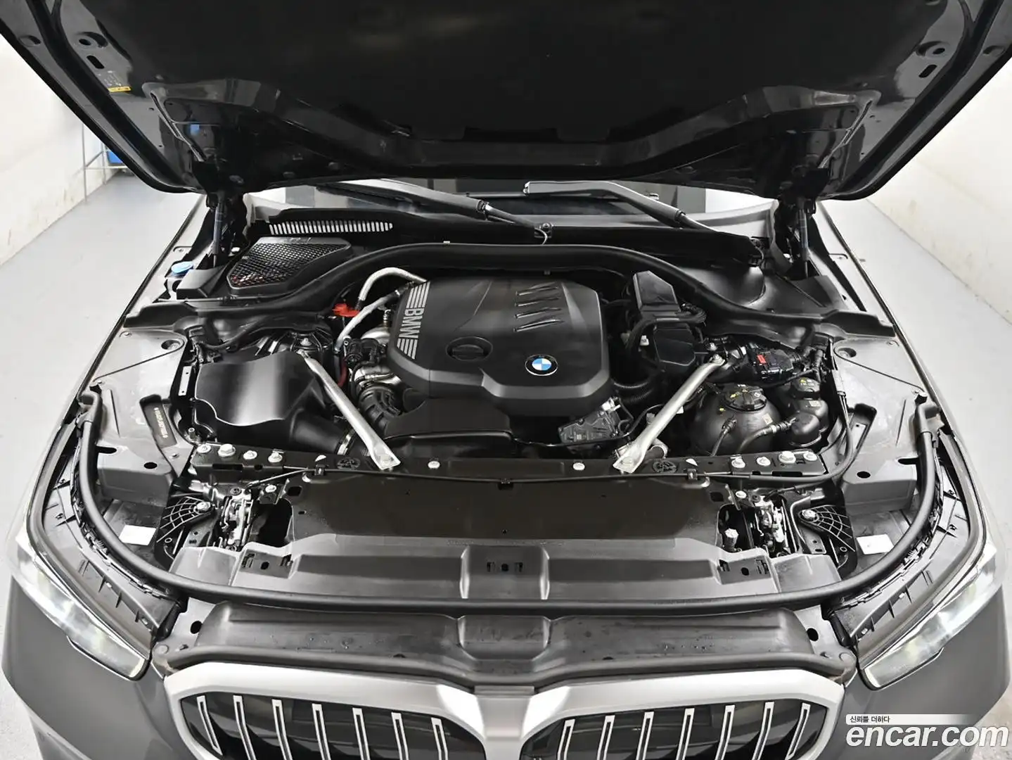 5-Series BMW 2023.11-INNER-008