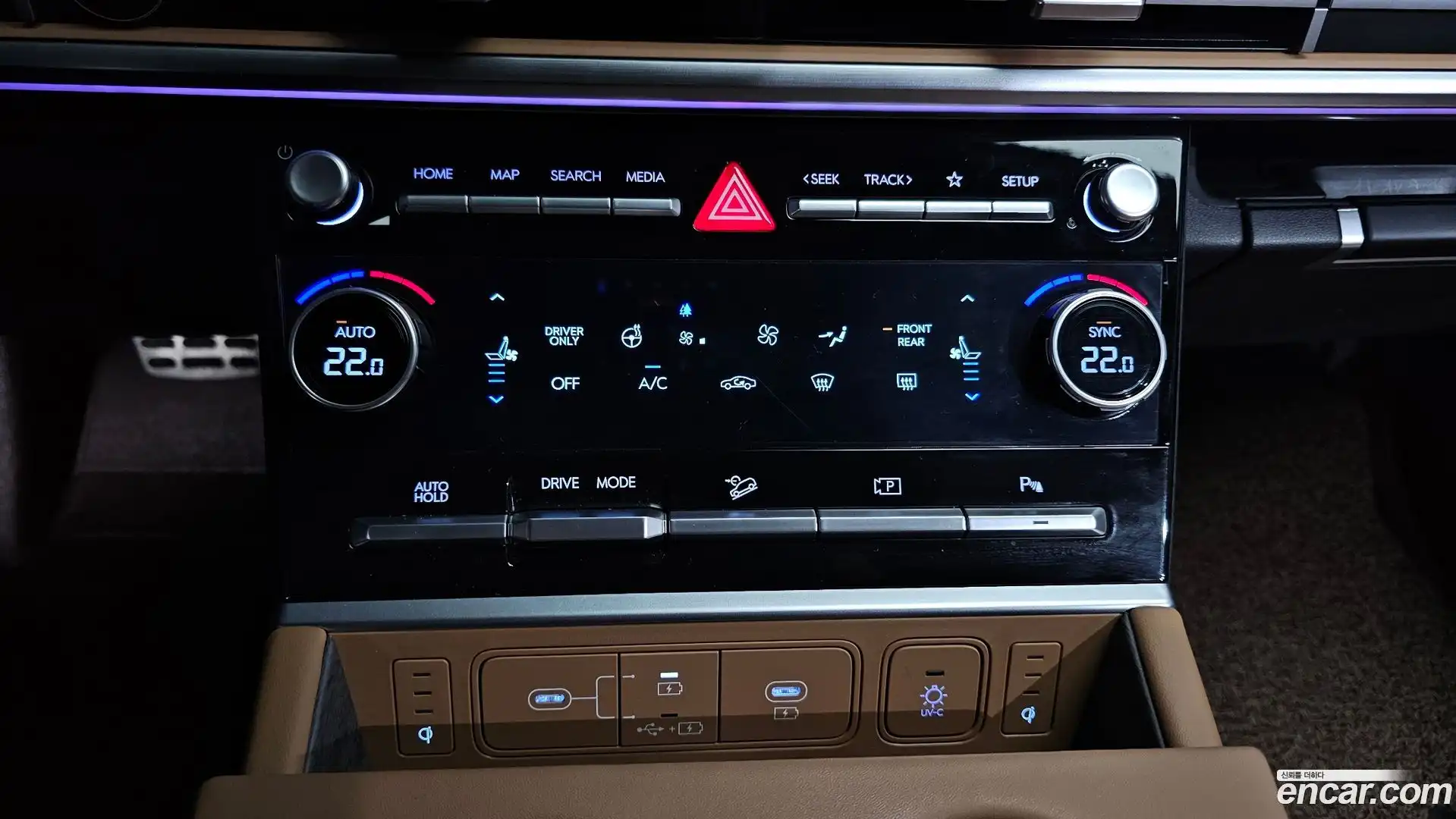 Santafe Hyundai 2023.10-OPTION-042