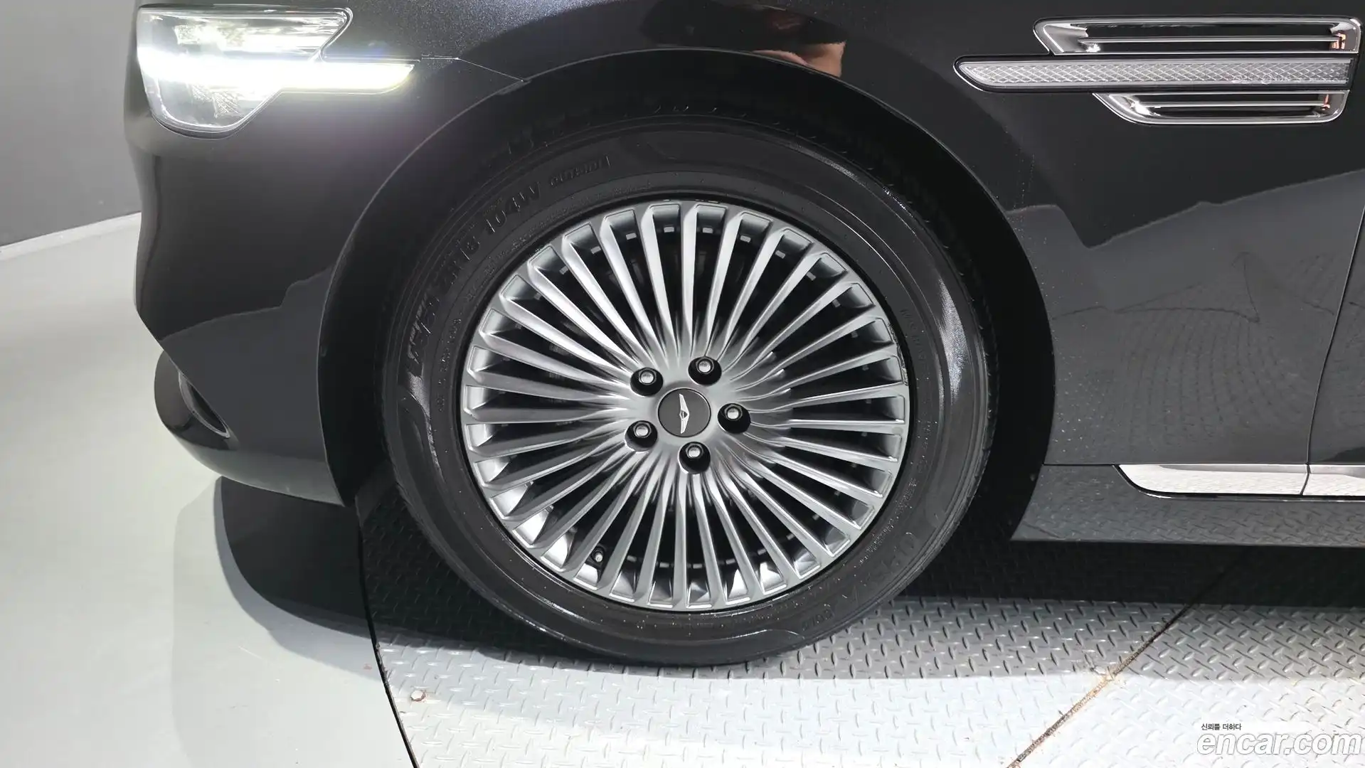 G90 Genesis 2019.8-OUTER-005