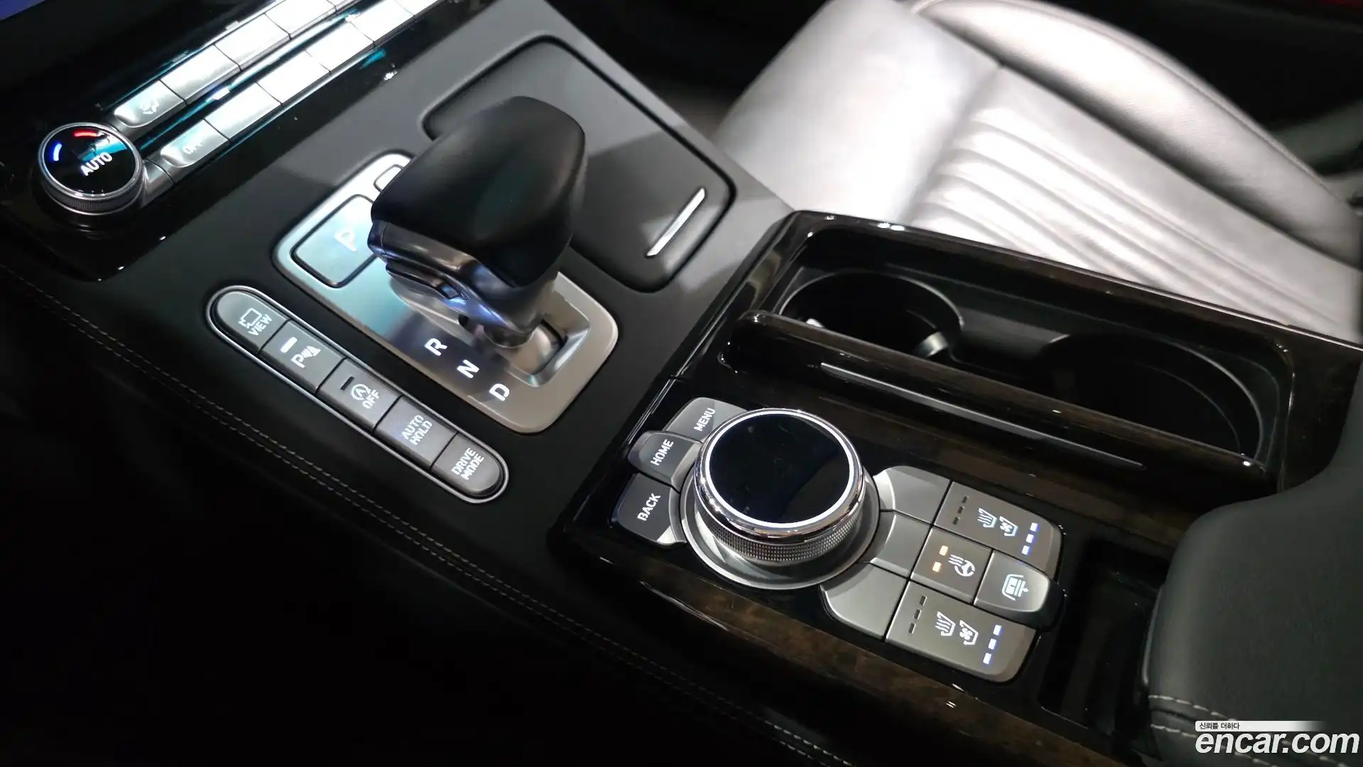 G90 Genesis 2019.8-INNER-009