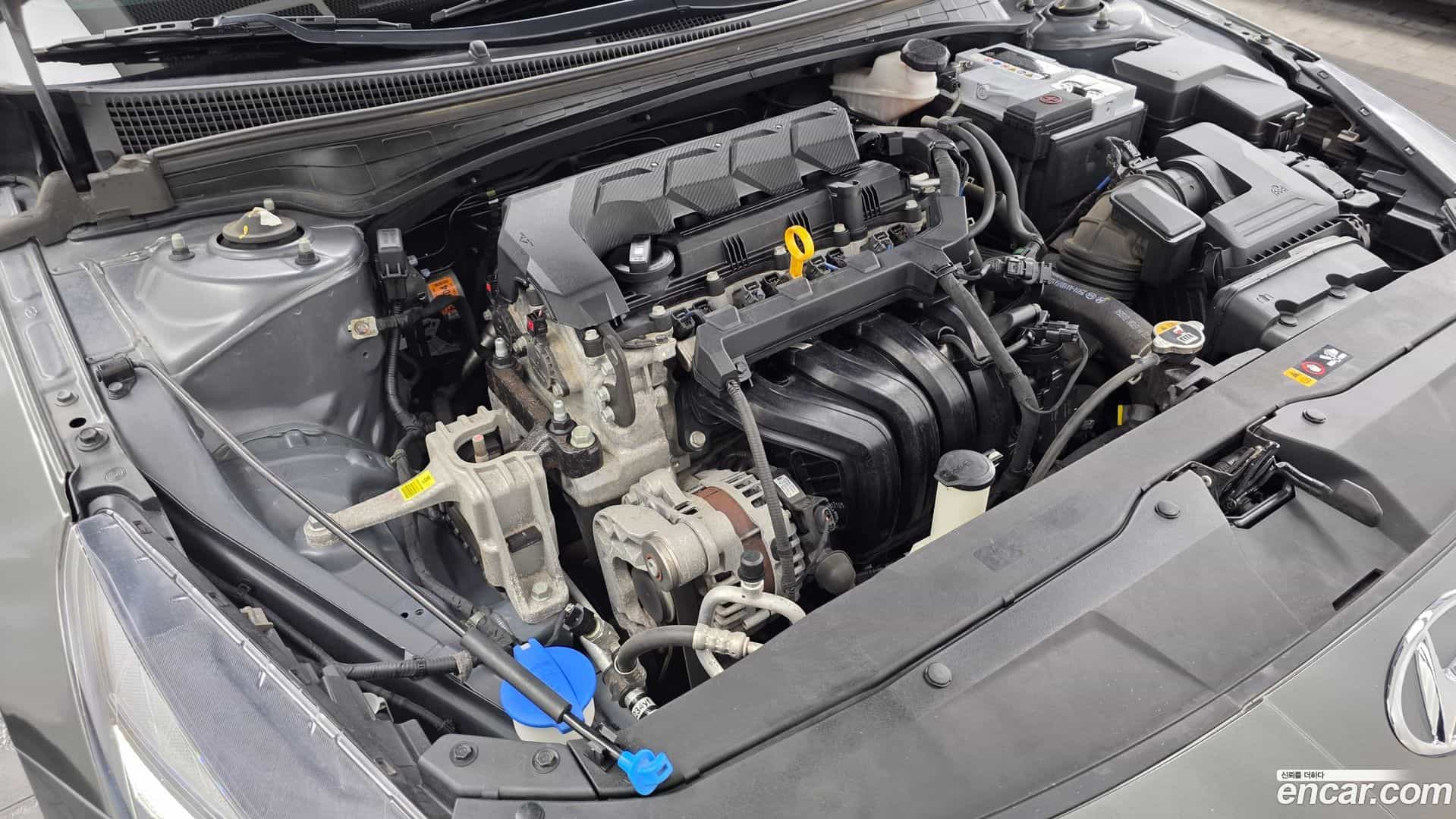 AVANTE Hyundai 2021.10-OUTER-006
