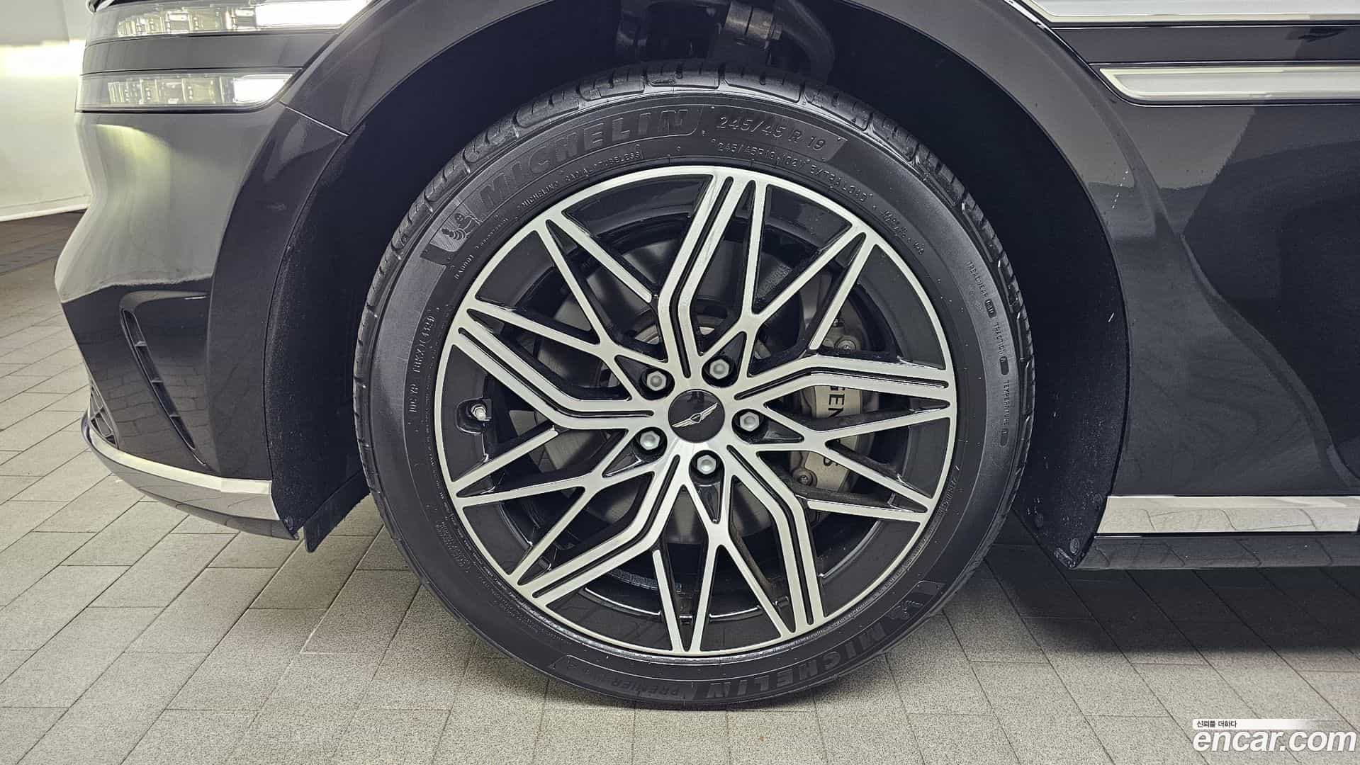 G90 Genesis 2023.2-OUTER-005