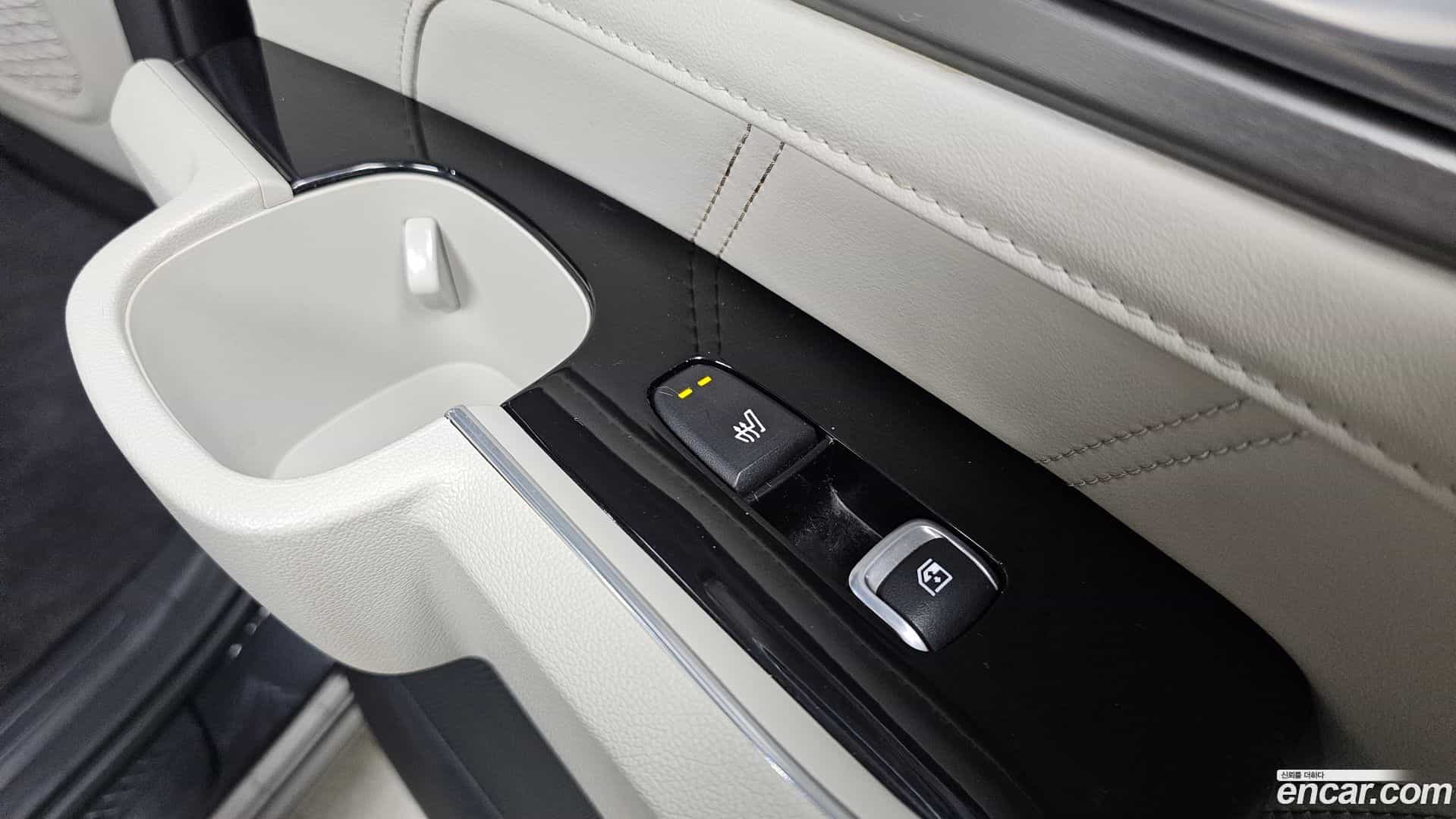Sorento Kia 2023.3-OPTION-023