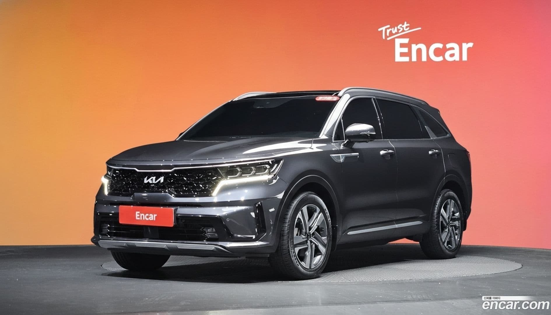 Main__Slider__Photo:Sorento Kia 2023.3-0