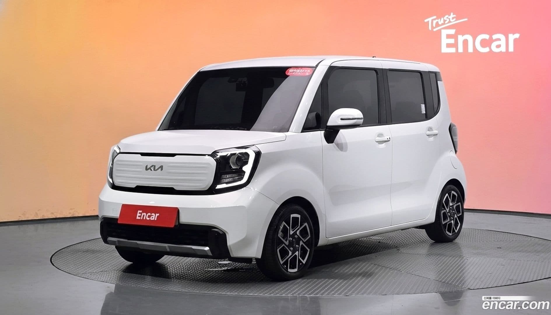 Main__Slider__Photo:RAY Kia 2024.0-0