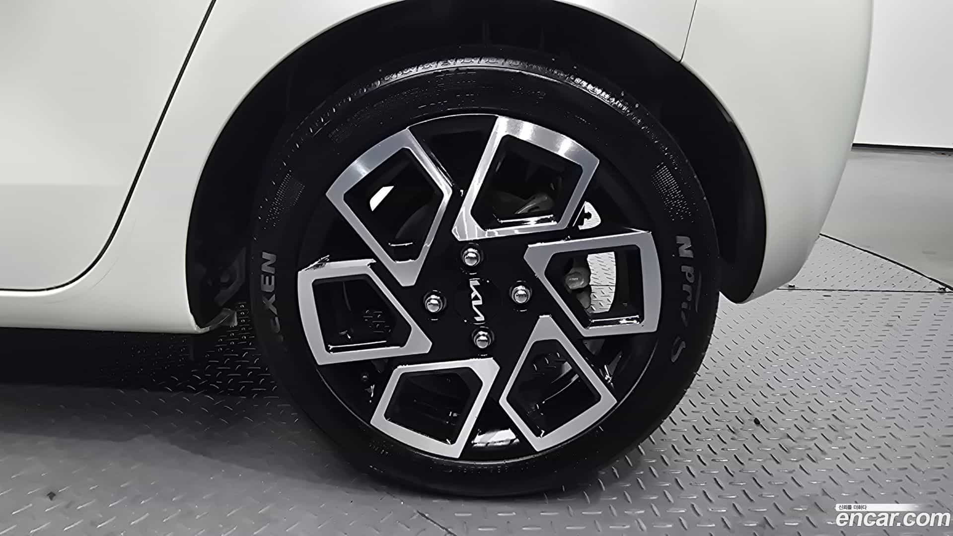 RAY Kia 2024.0-OUTER-031