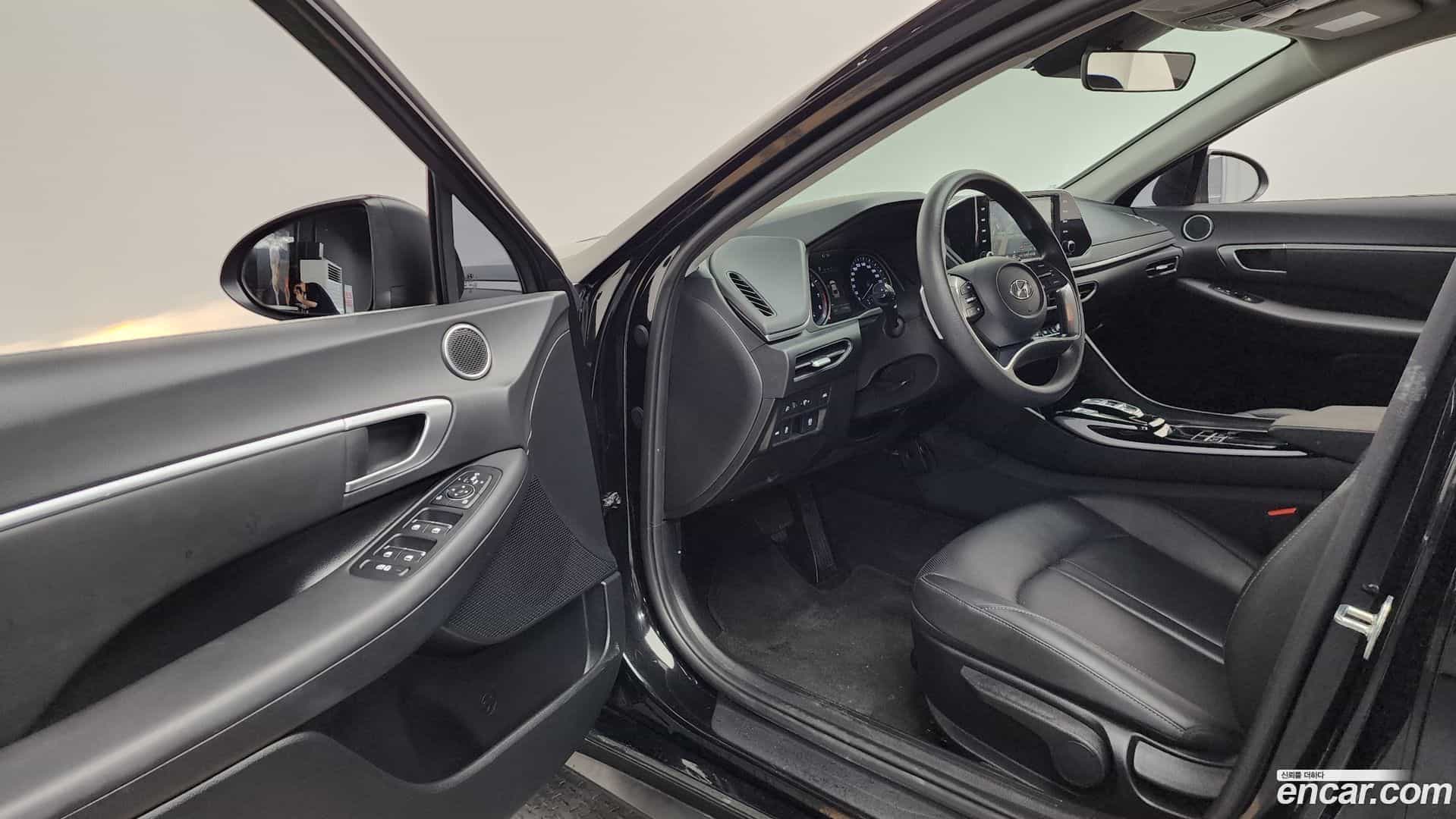 Sonata Hyundai 2022.3-INNER-010