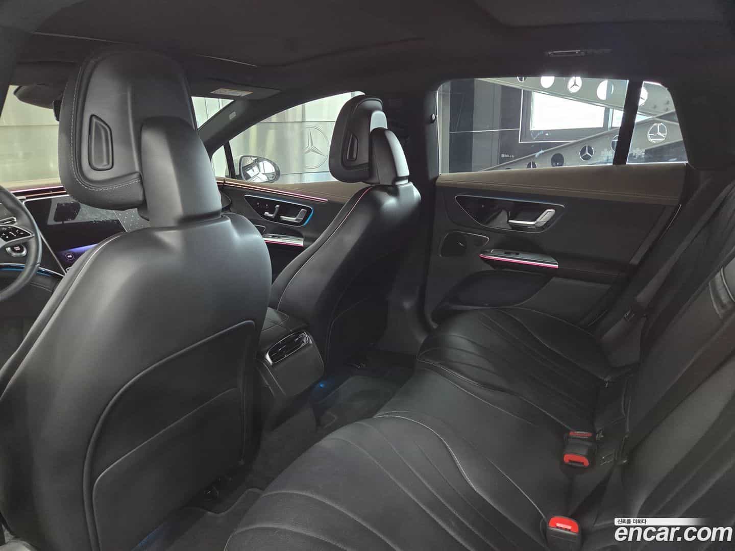 EQE Mercedes-Benz 2024.9-OPTION-016