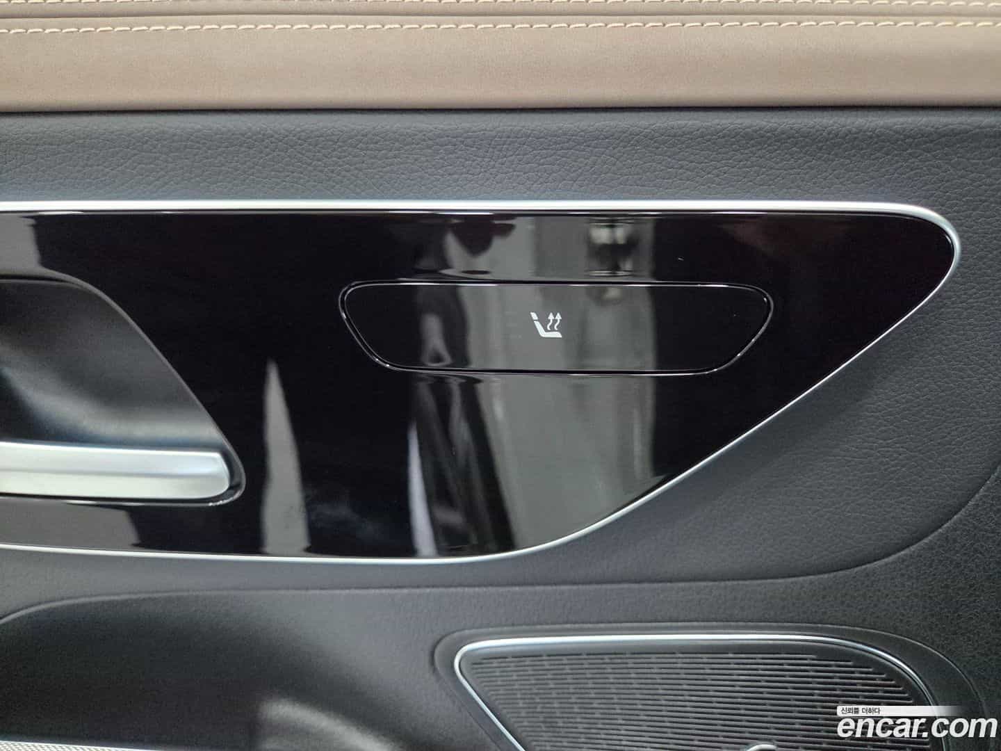 EQE Mercedes-Benz 2024.9-OPTION-018