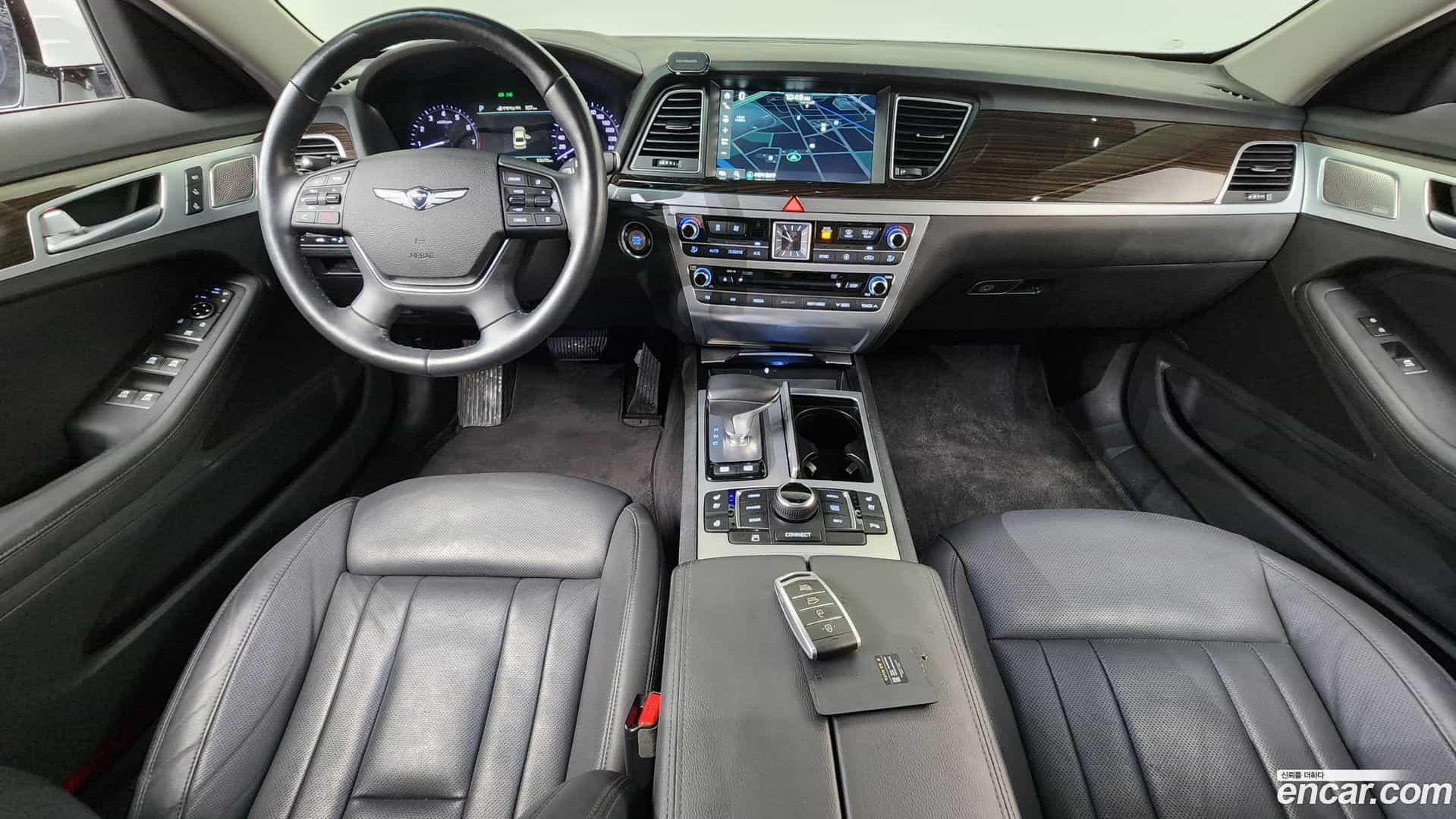 G80 Genesis 2018.0-INNER-007