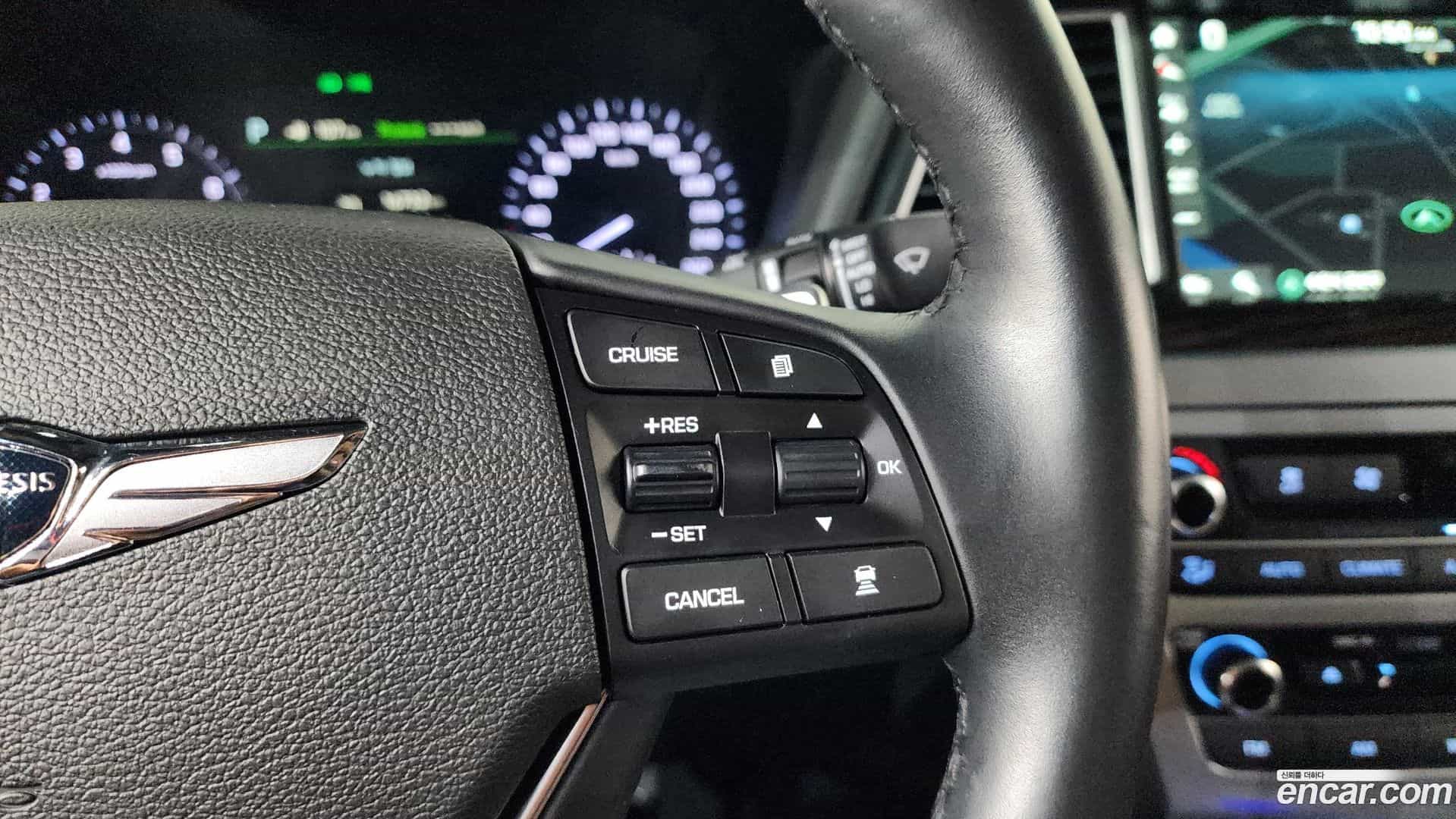 G80 Genesis 2018.0-OPTION-020