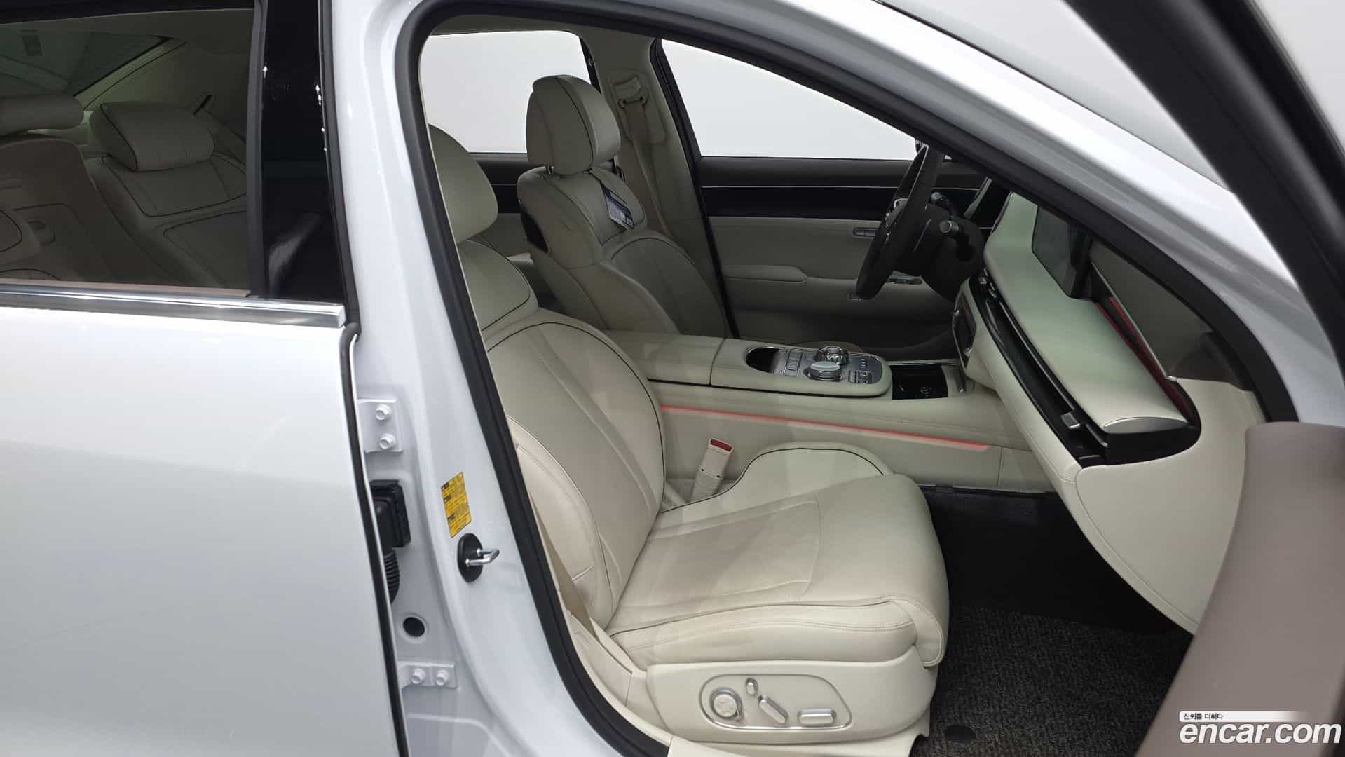 G90 Genesis 2022.6-INNER-036