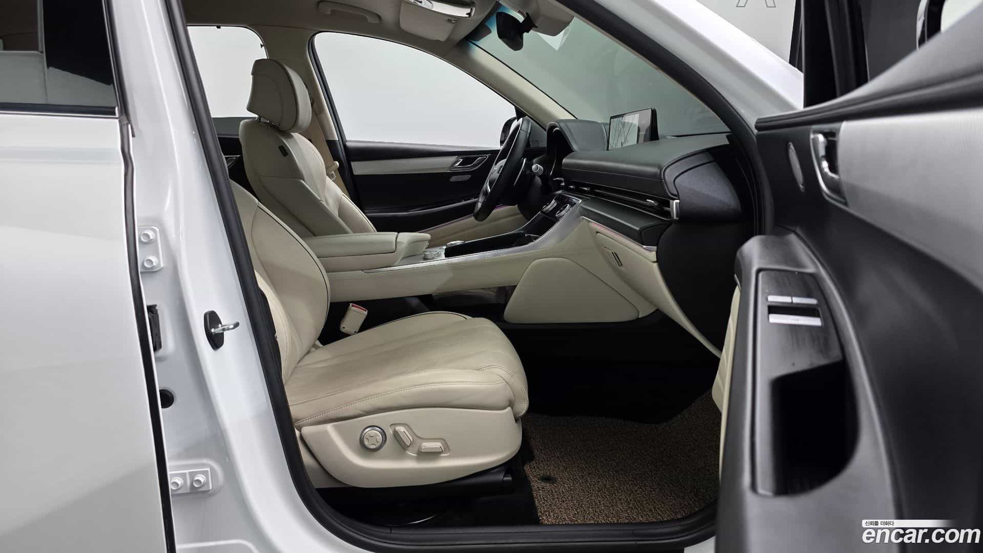 GV80 Genesis 2022.0-INNER-036