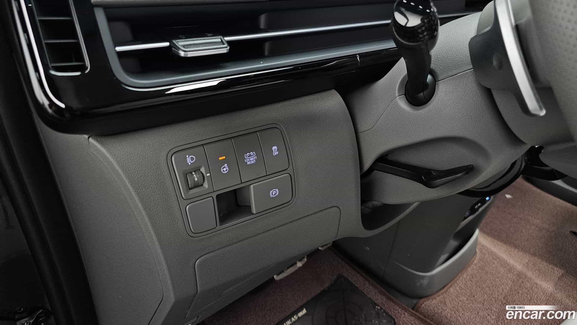 Staria Hyundai 2024.8-OPTION-021