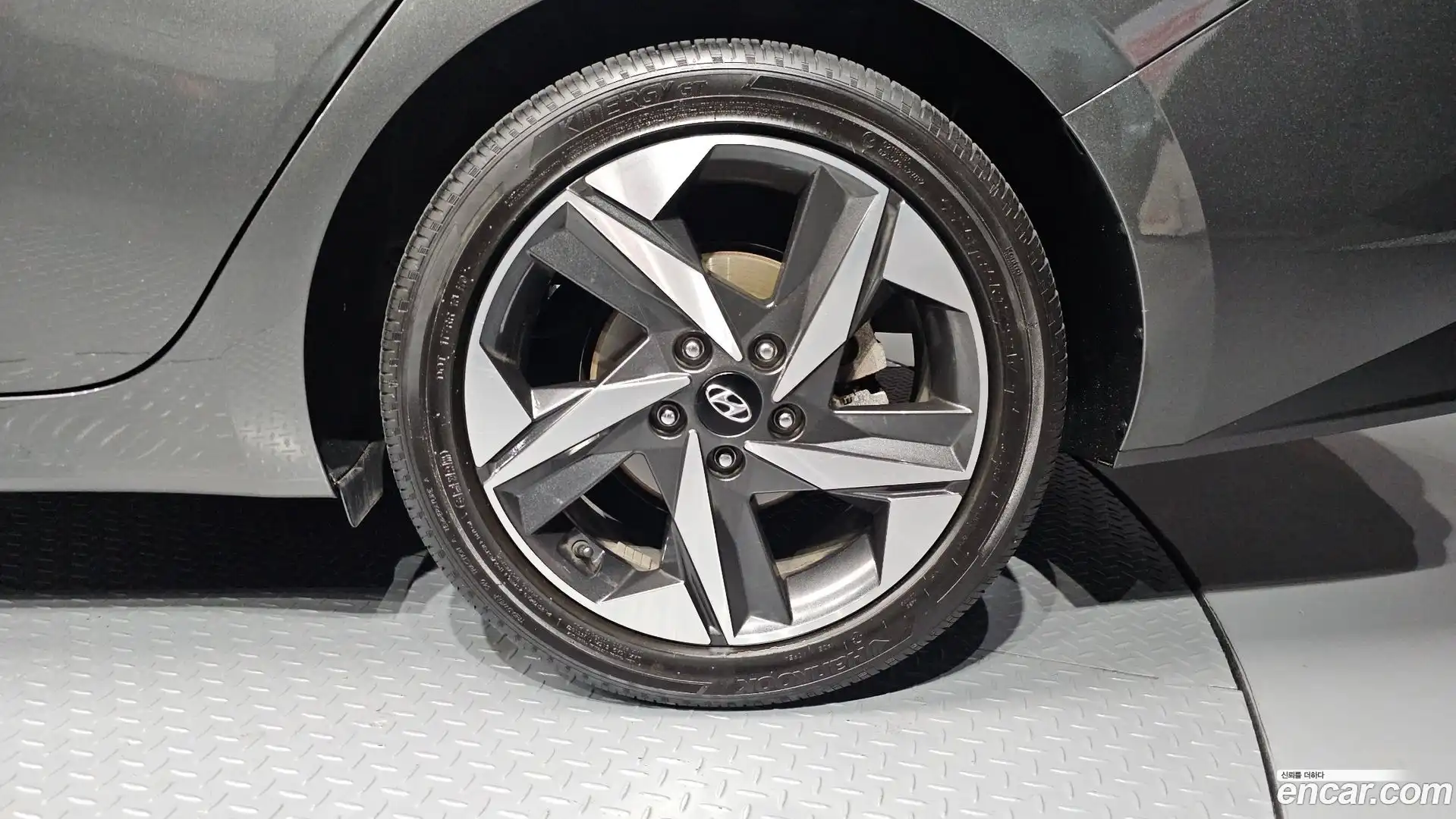 AVANTE Hyundai 2022.0-OUTER-031