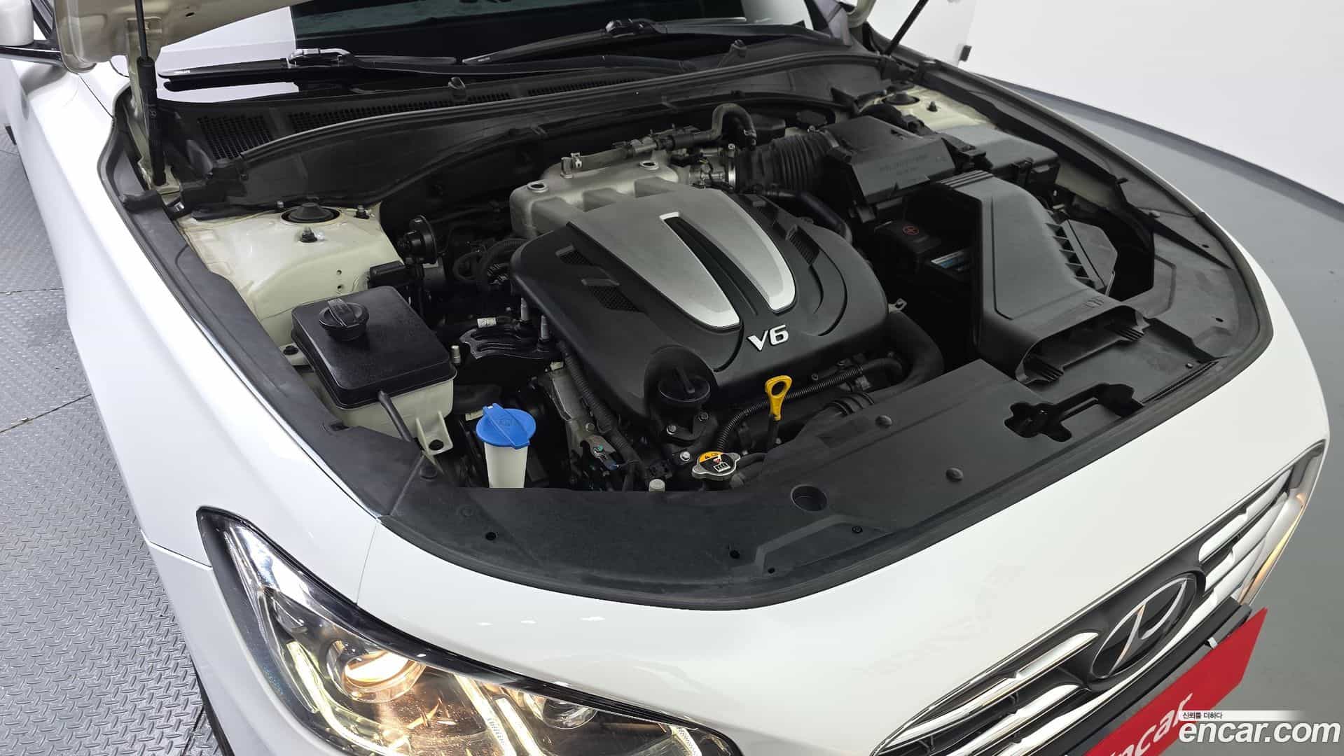 Grandeur Hyundai 2017.0-OUTER-006