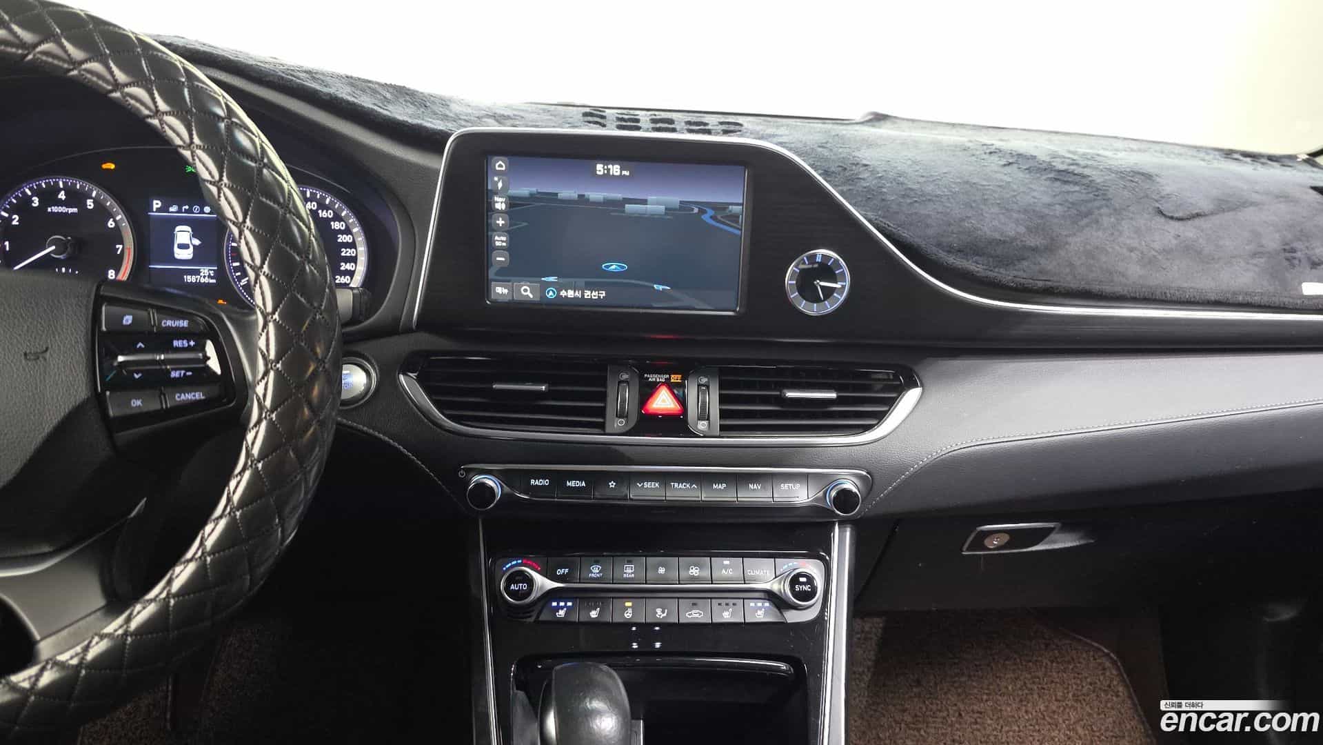 Grandeur Hyundai 2017.0-OPTION-018