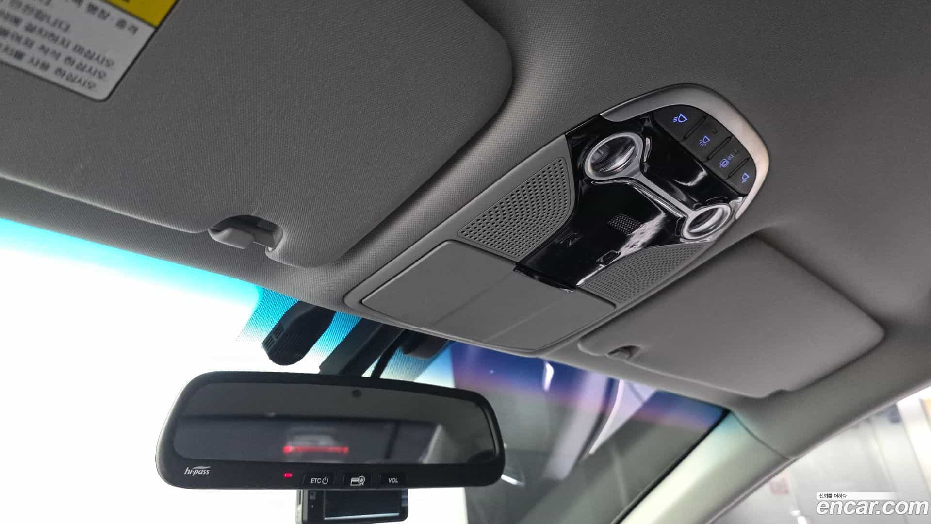 Grandeur Hyundai 2017.0-OPTION-022