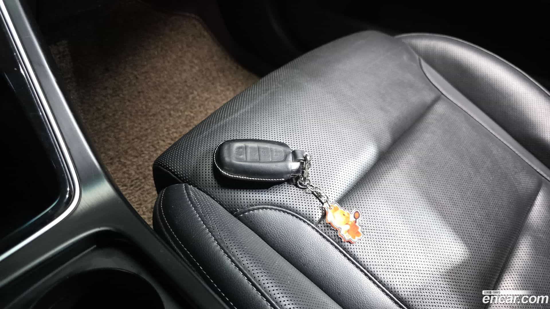 Grandeur Hyundai 2017.0-OPTION-040