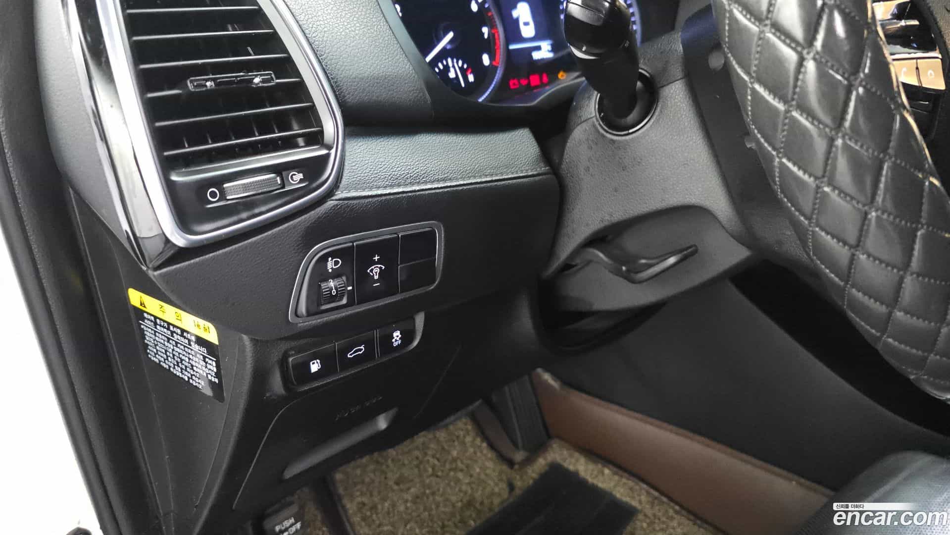 Grandeur Hyundai 2017.0-OPTION-041