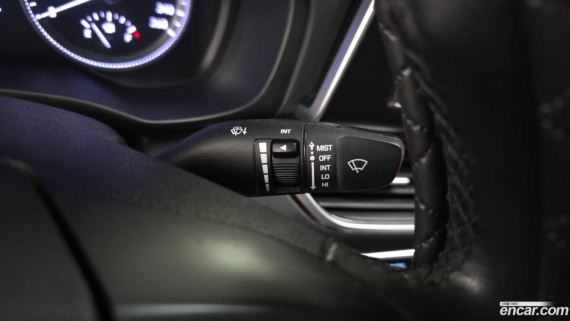 Grandeur Hyundai 2017.0-OPTION-044