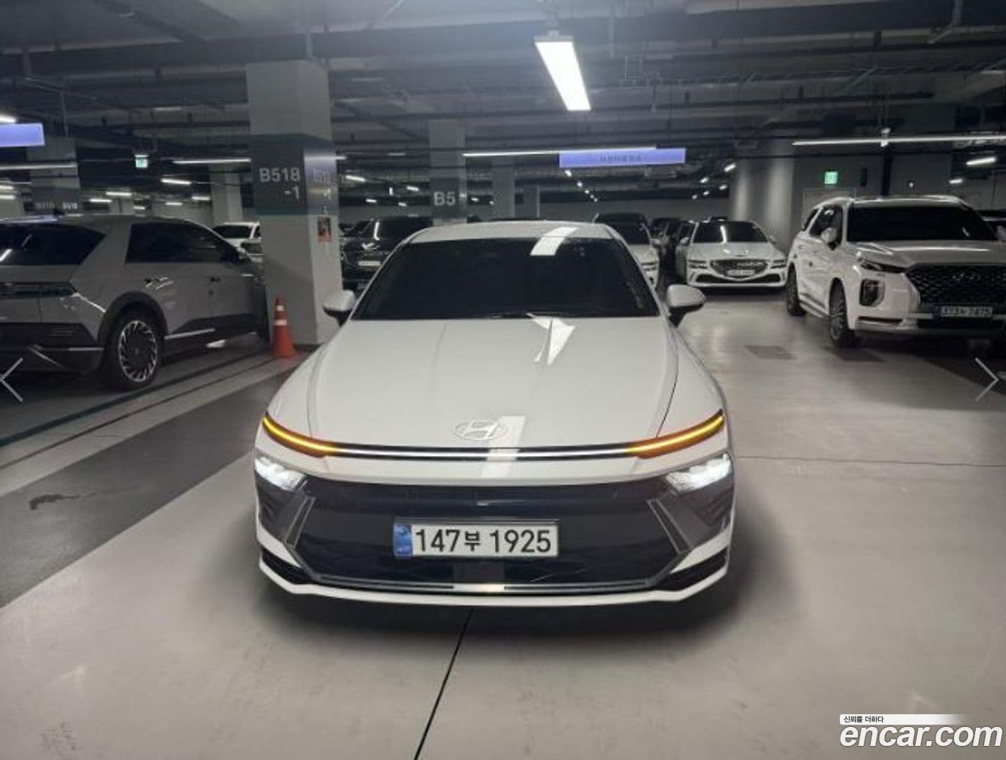 Main__Slider__Photo:Sonata Hyundai 2023.6-0