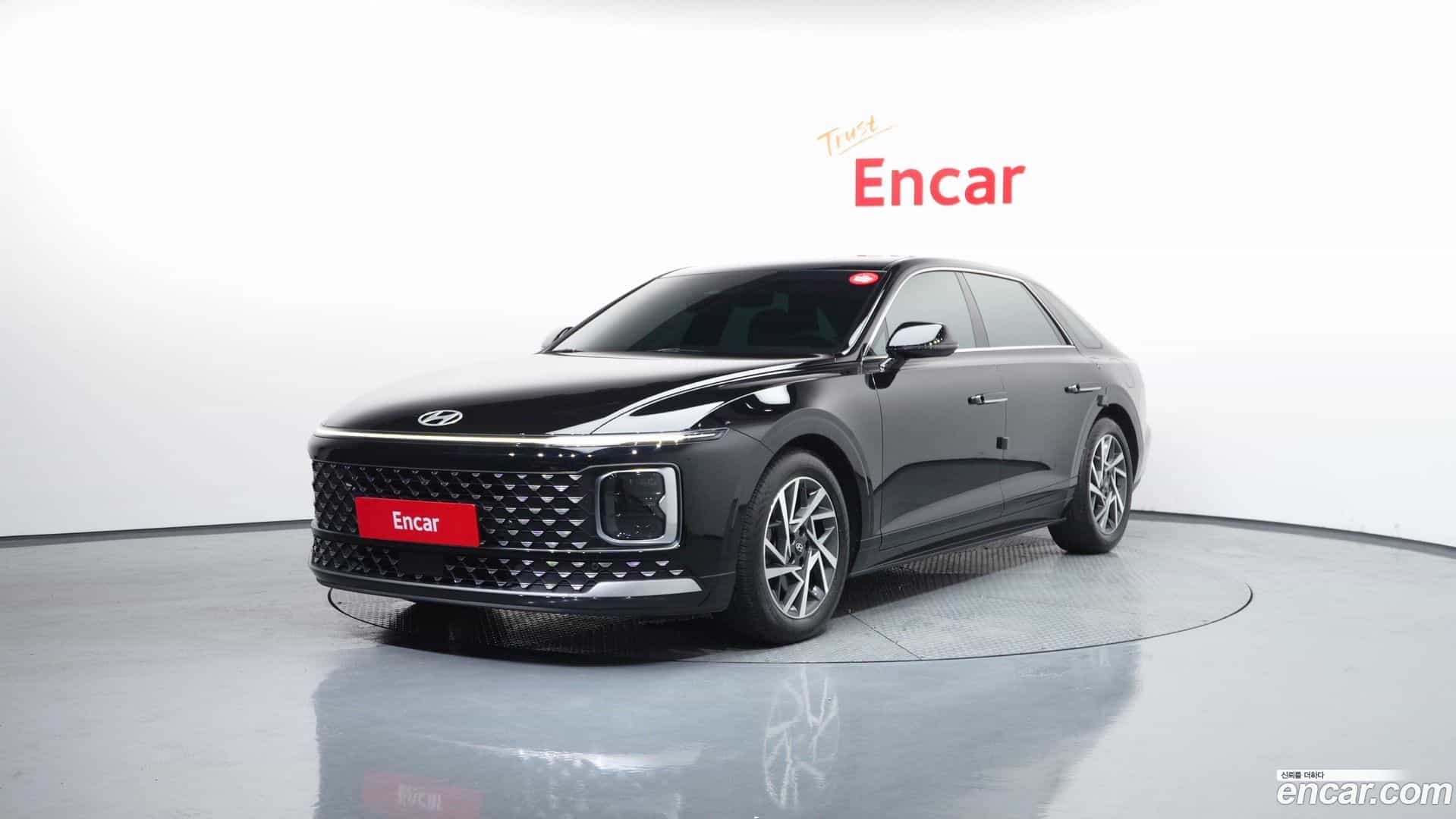 Grandeur Hyundai 2024.1-OUTER-001