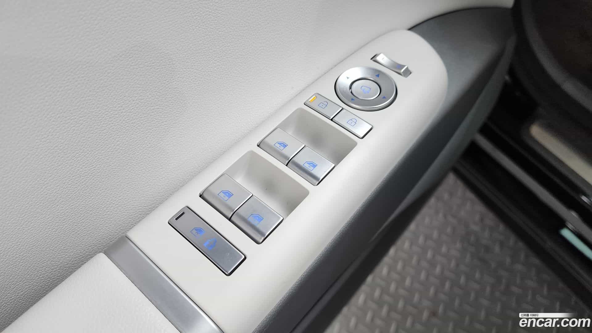 Grandeur Hyundai 2024.1-OPTION-042