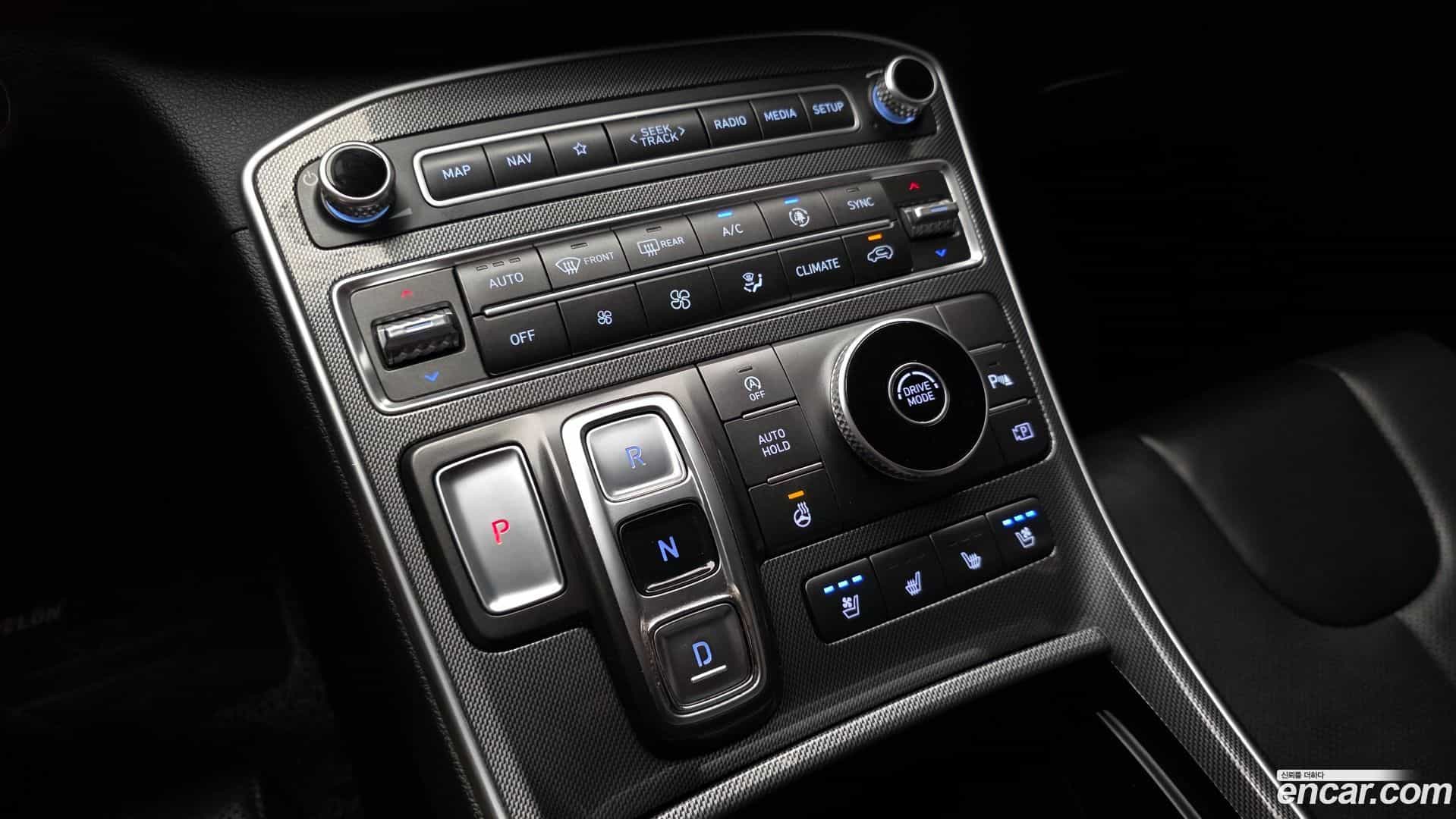 Santafe Hyundai 2021.11-INNER-009