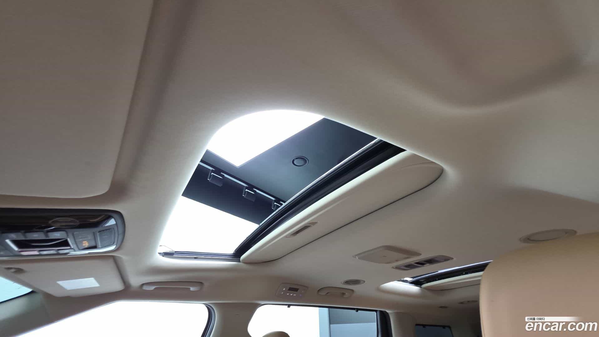 Canival Kia 2022.3-OPTION-022