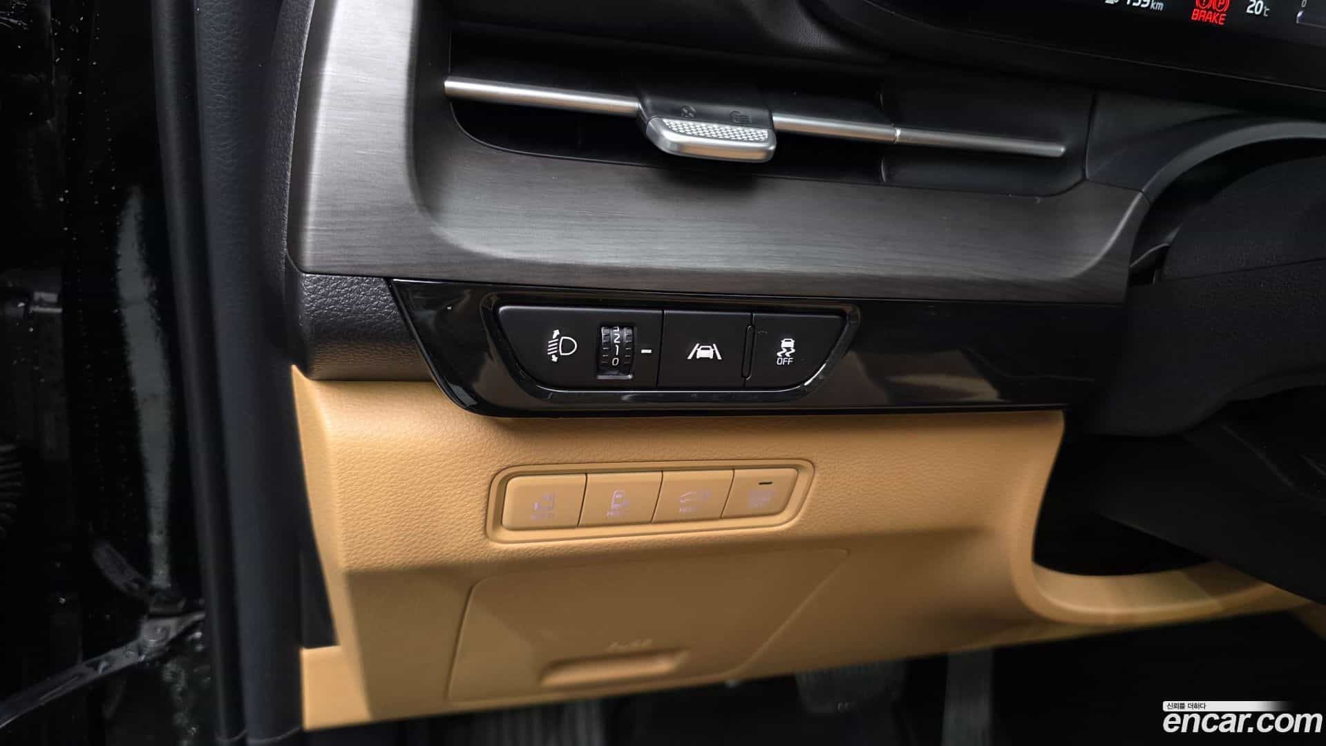 Canival Kia 2022.3-OPTION-041