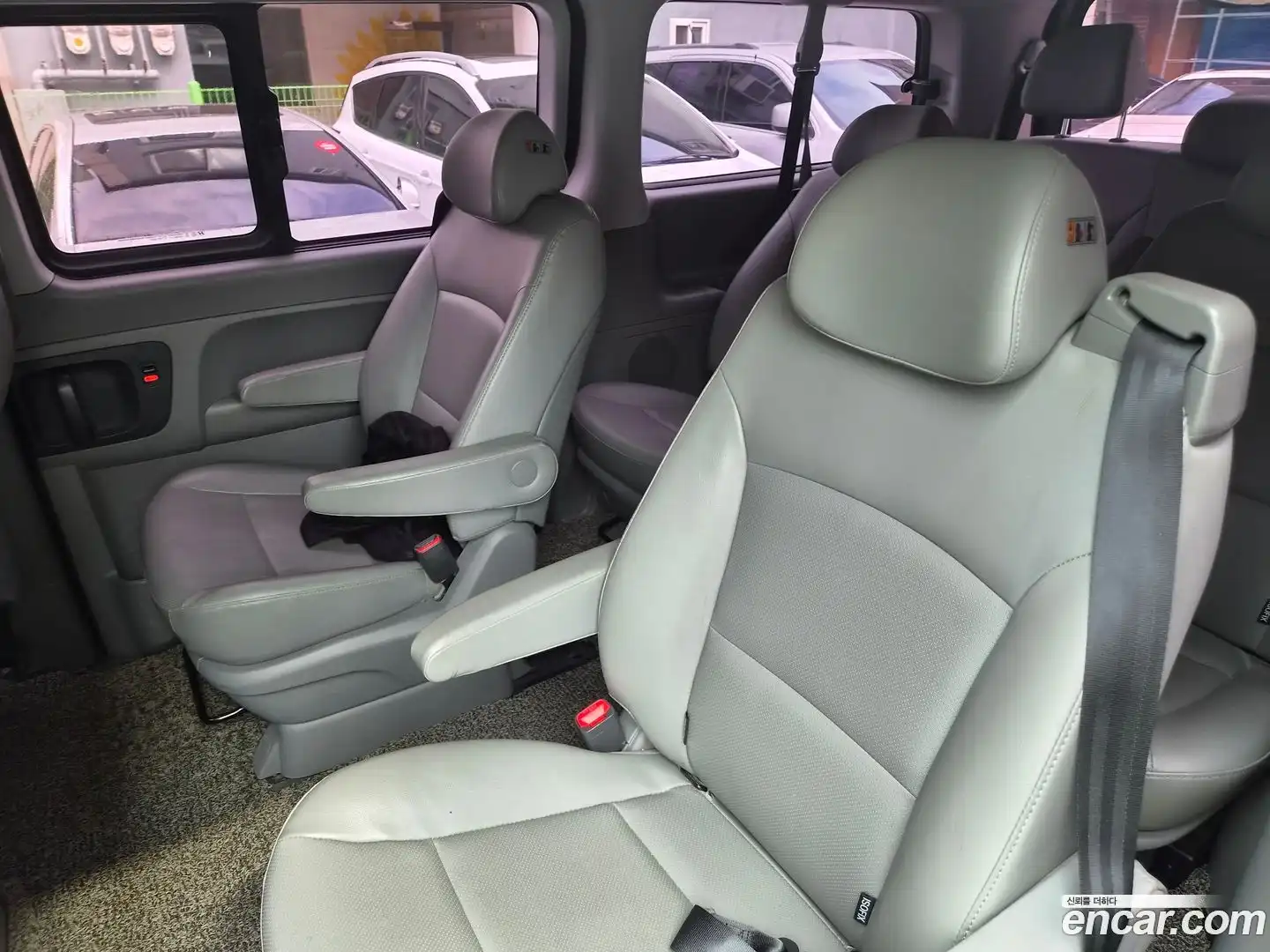 Starex Hyundai 2019.2-OUTER-006