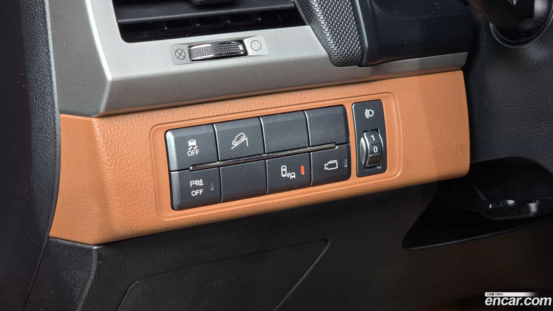 Rexton KG Mobility 2018.6-OPTION-018