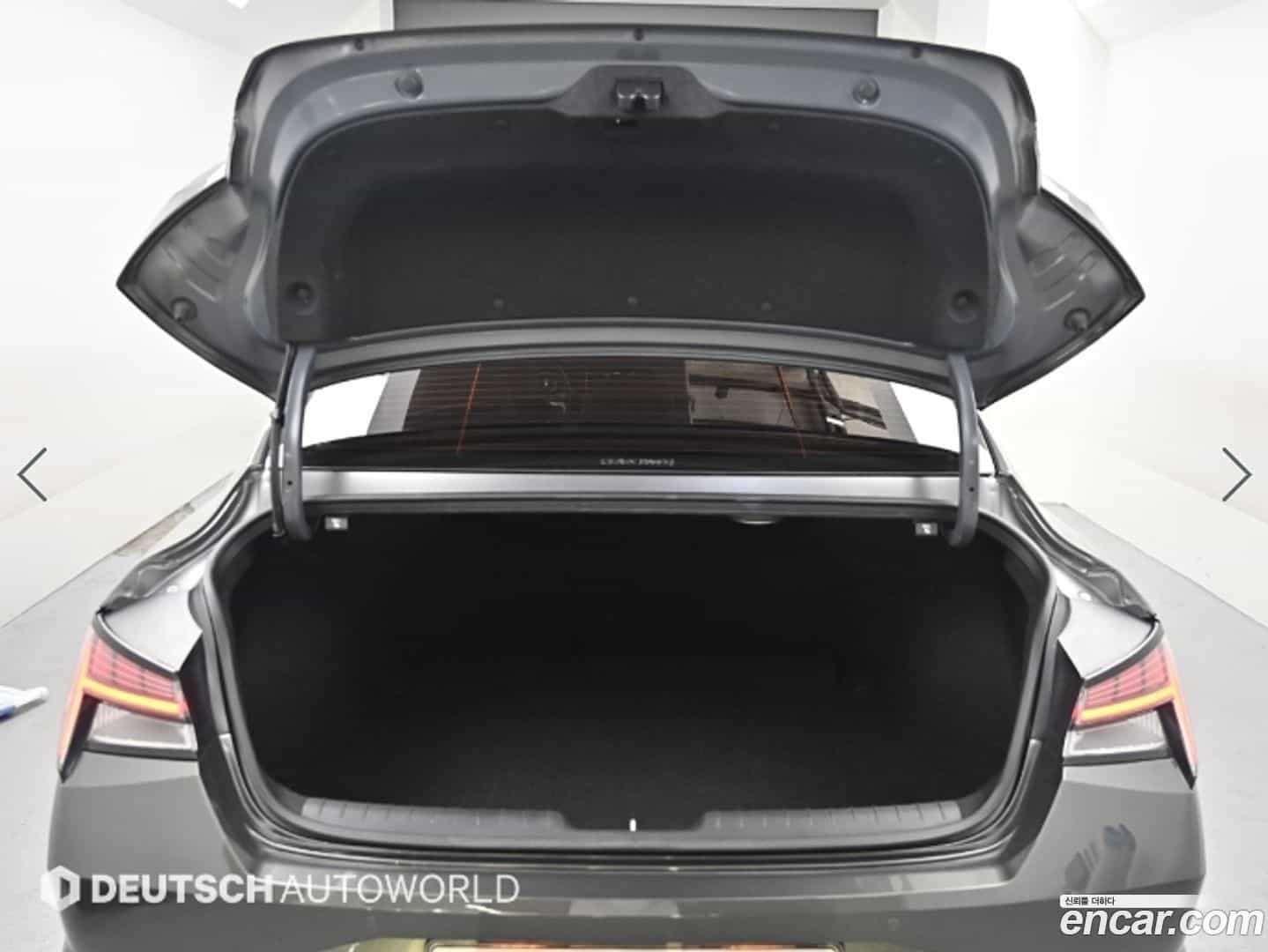 AVANTE Hyundai 2021.1-OPTION-017