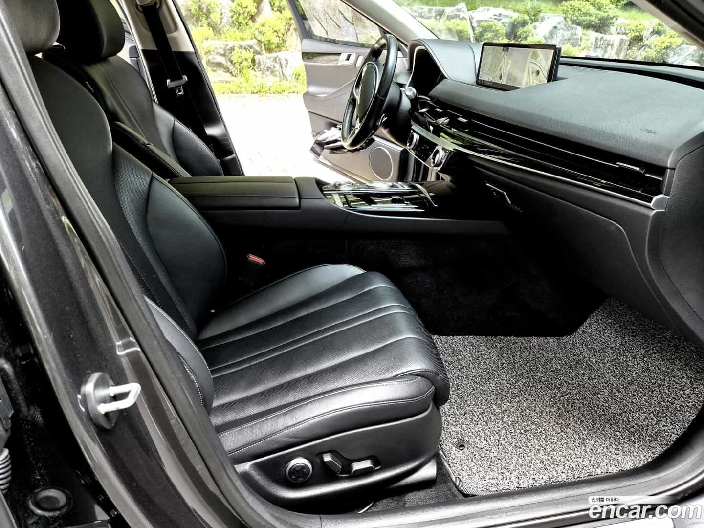 G80 Genesis 2020.10-INNER-010