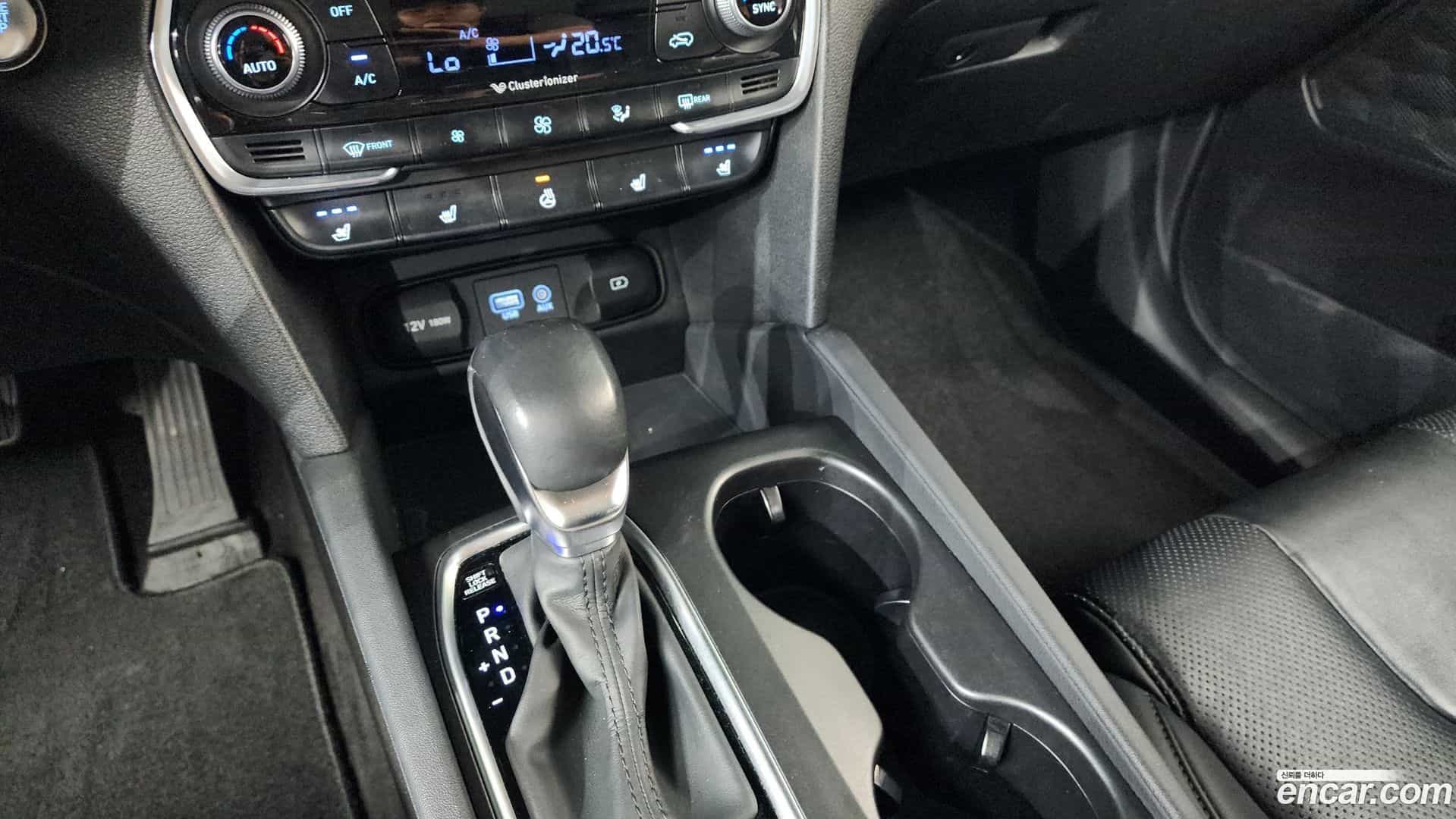 Santafe Hyundai 2018.6-INNER-009
