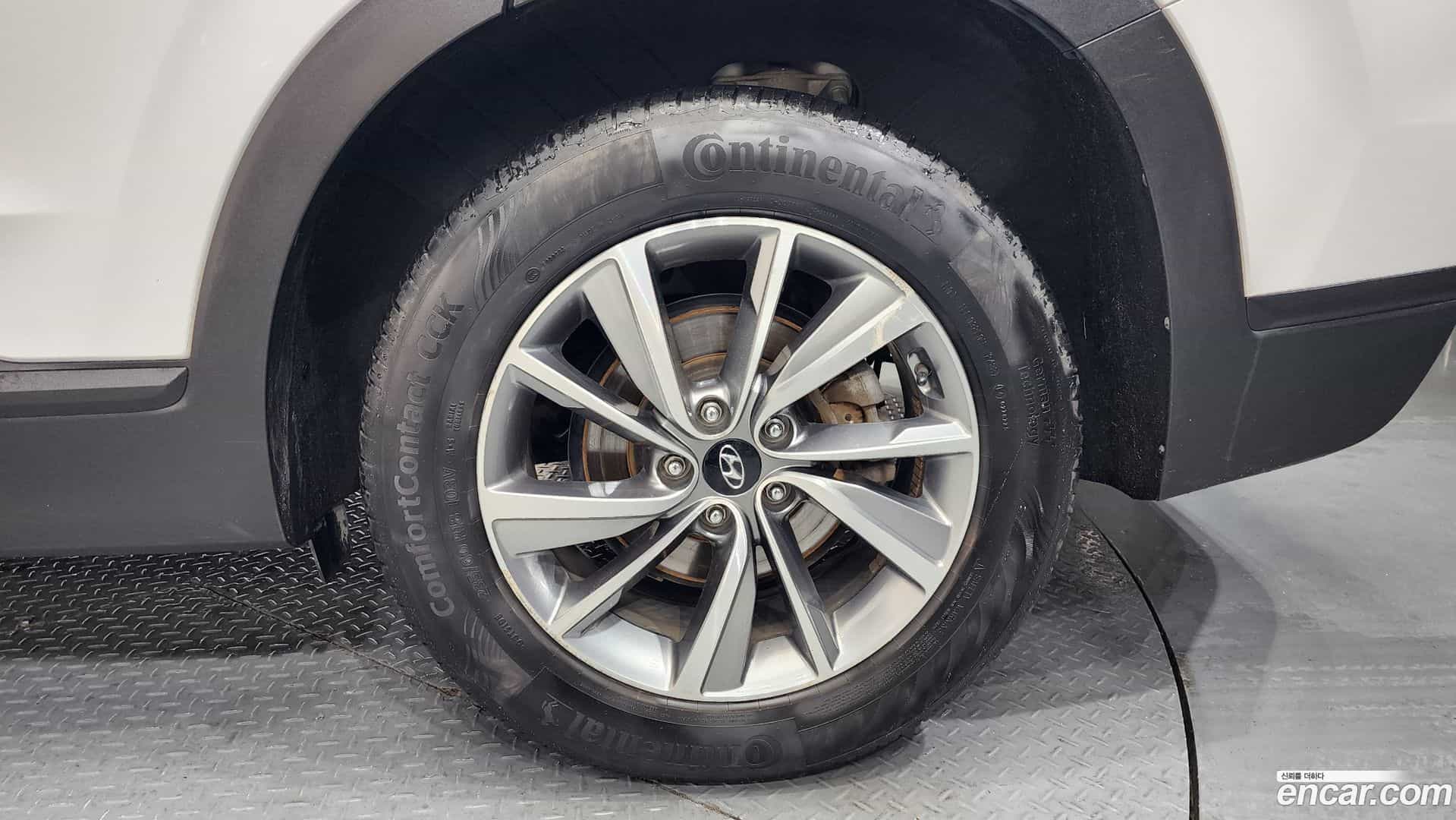 Santafe Hyundai 2018.6-OUTER-031