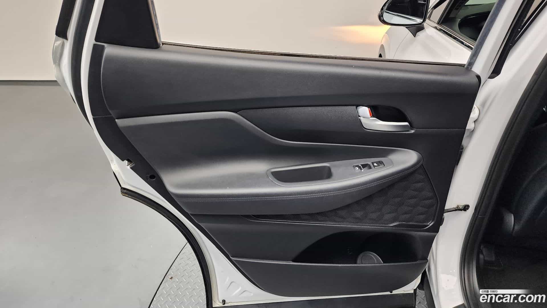 Santafe Hyundai 2018.6-INNER-035