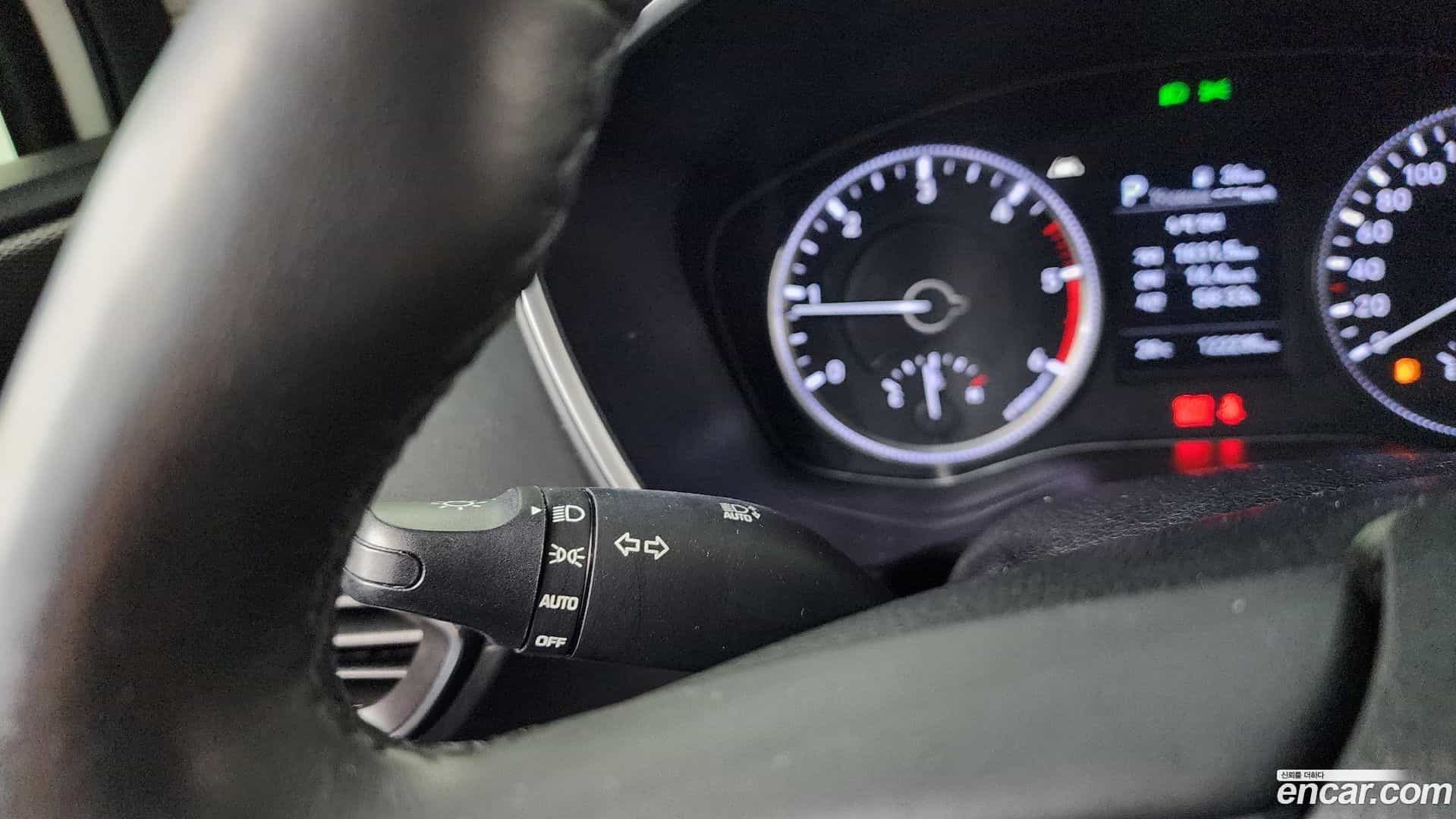 Santafe Hyundai 2018.6-OPTION-047
