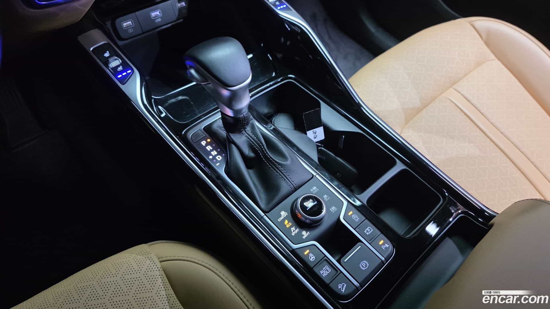 Sorento Kia 2022.0-INNER-009