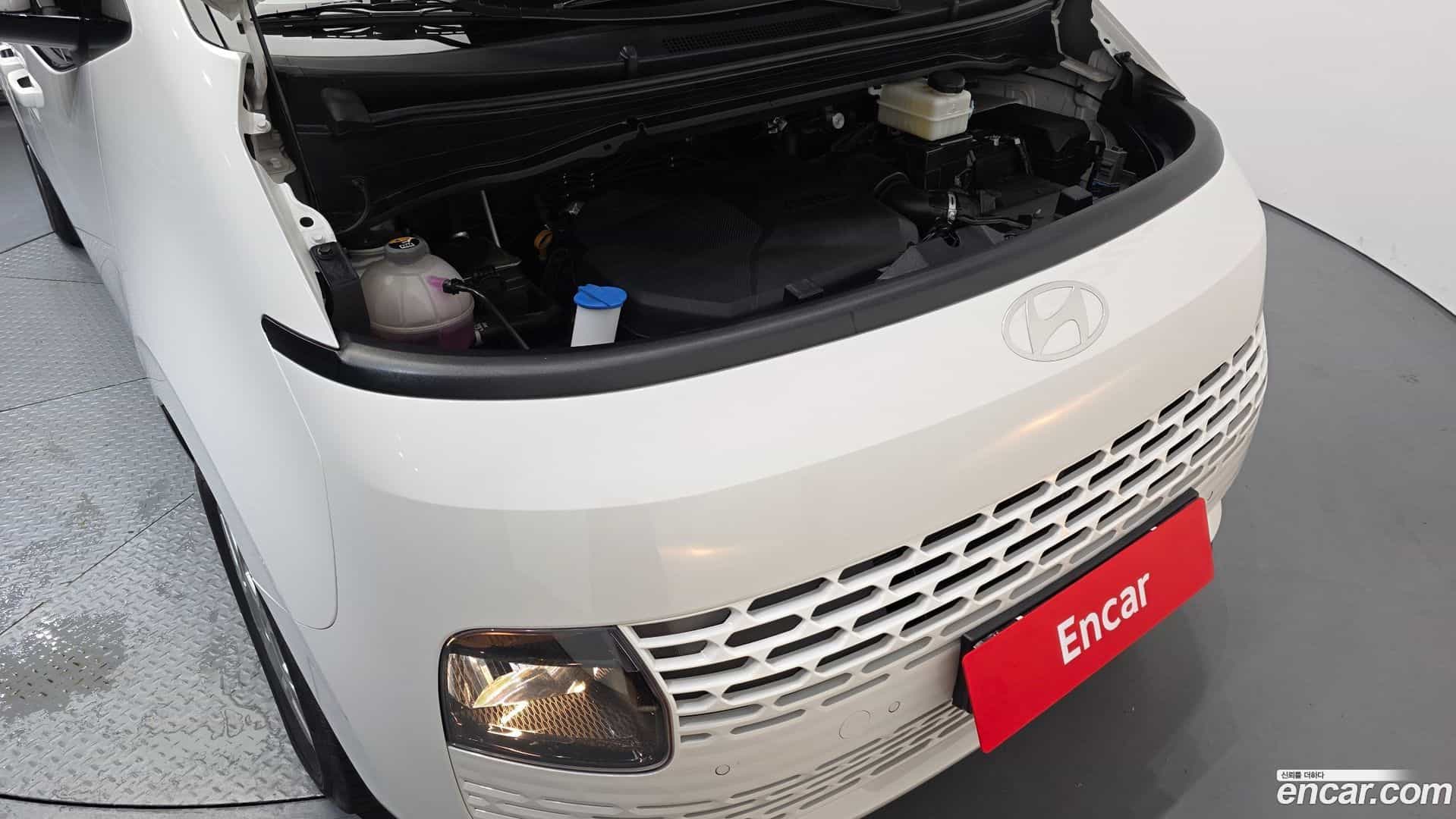 Staria Hyundai 2024.9-OUTER-006