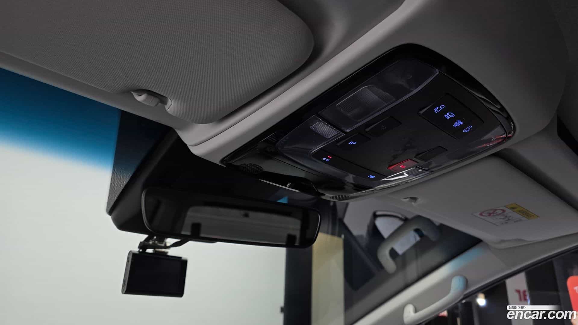 Staria Hyundai 2024.9-OPTION-022